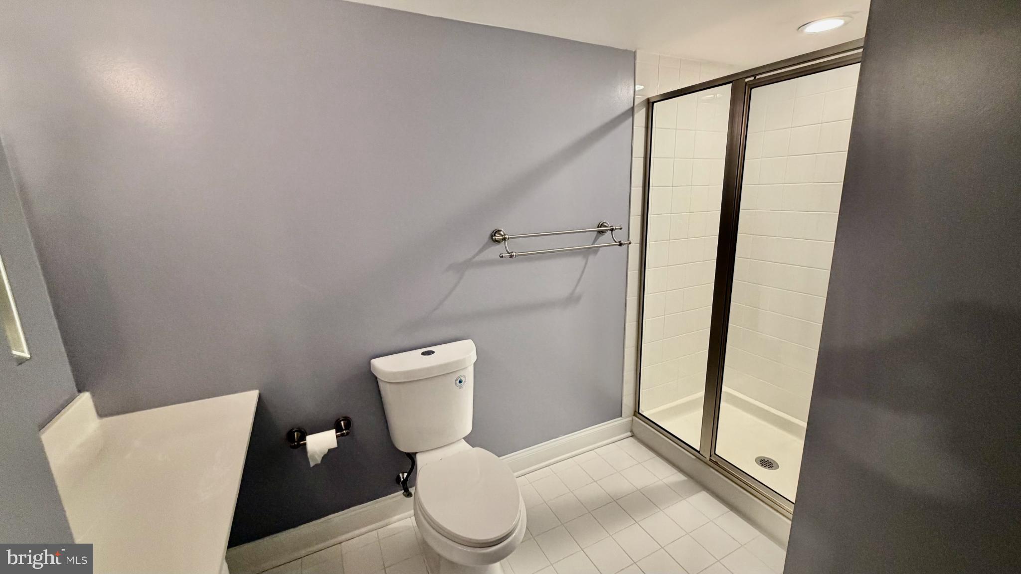 866 INDEPENDENCE COURT