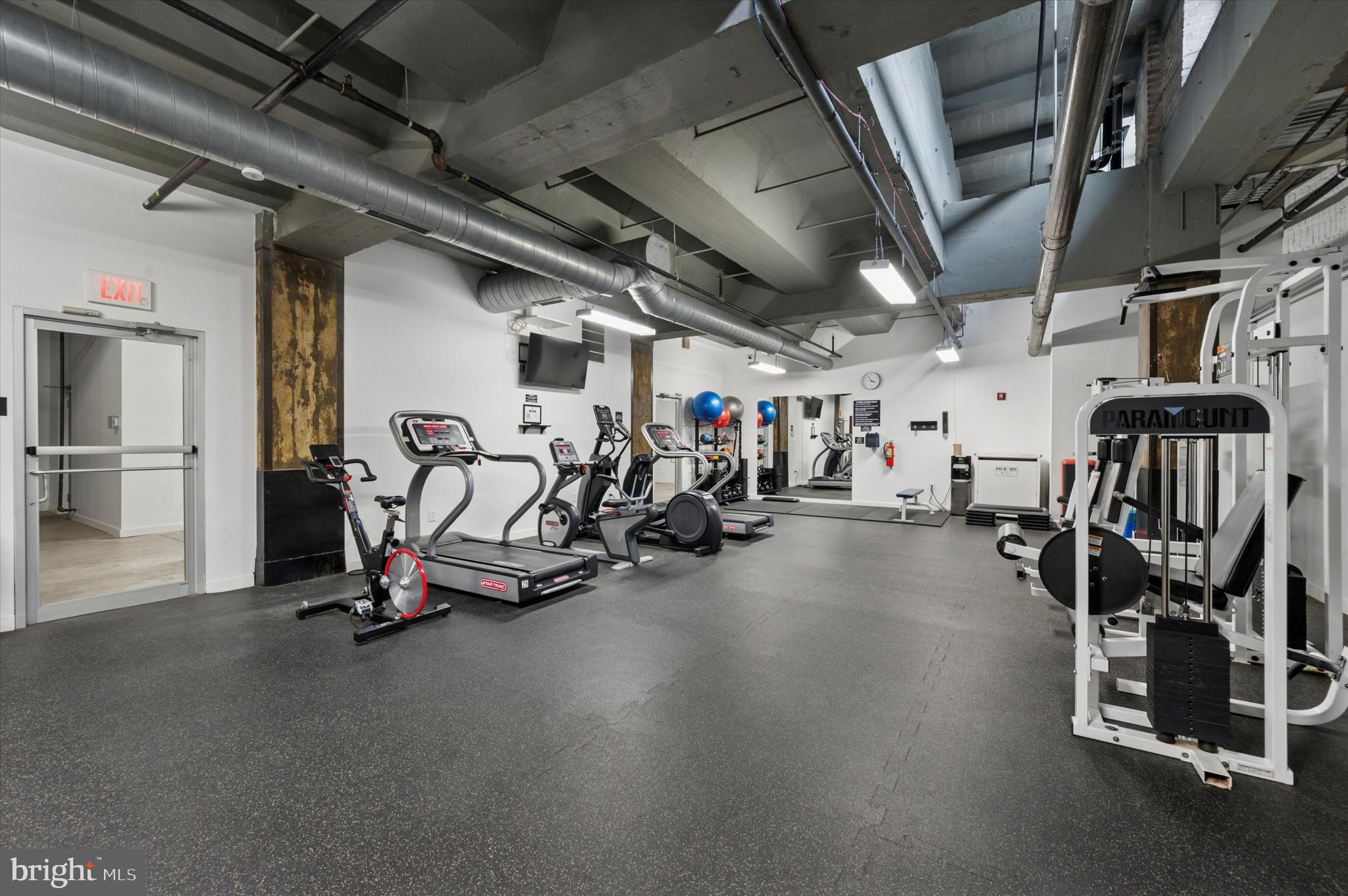 1101 WASHINGTON AVENUE 306