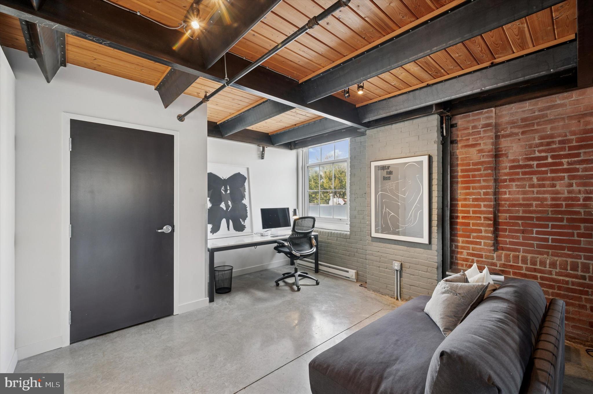 1101 WASHINGTON AVENUE 306