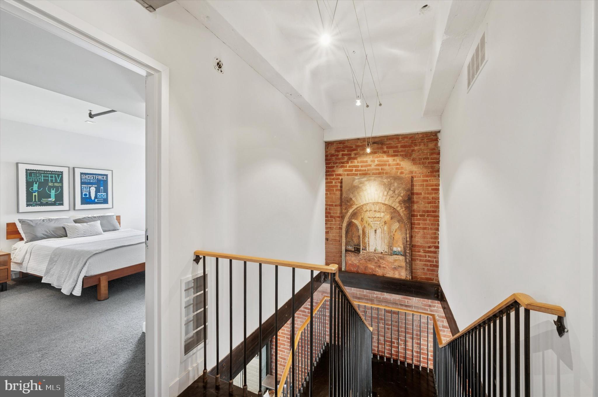 1101 WASHINGTON AVENUE 306