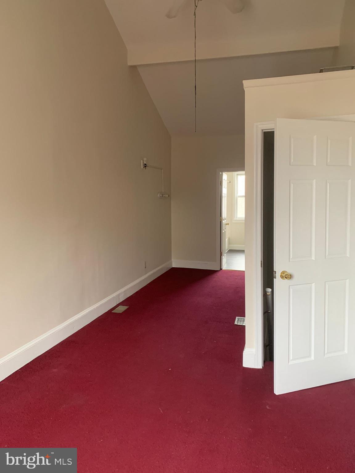 528 FITZWATER STREET