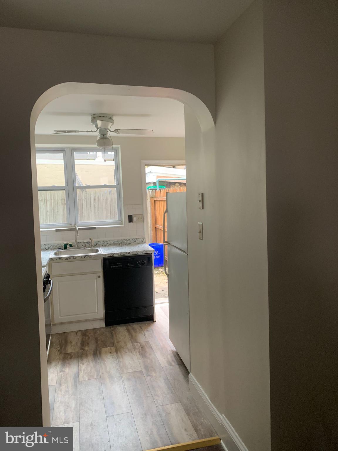 528 FITZWATER STREET