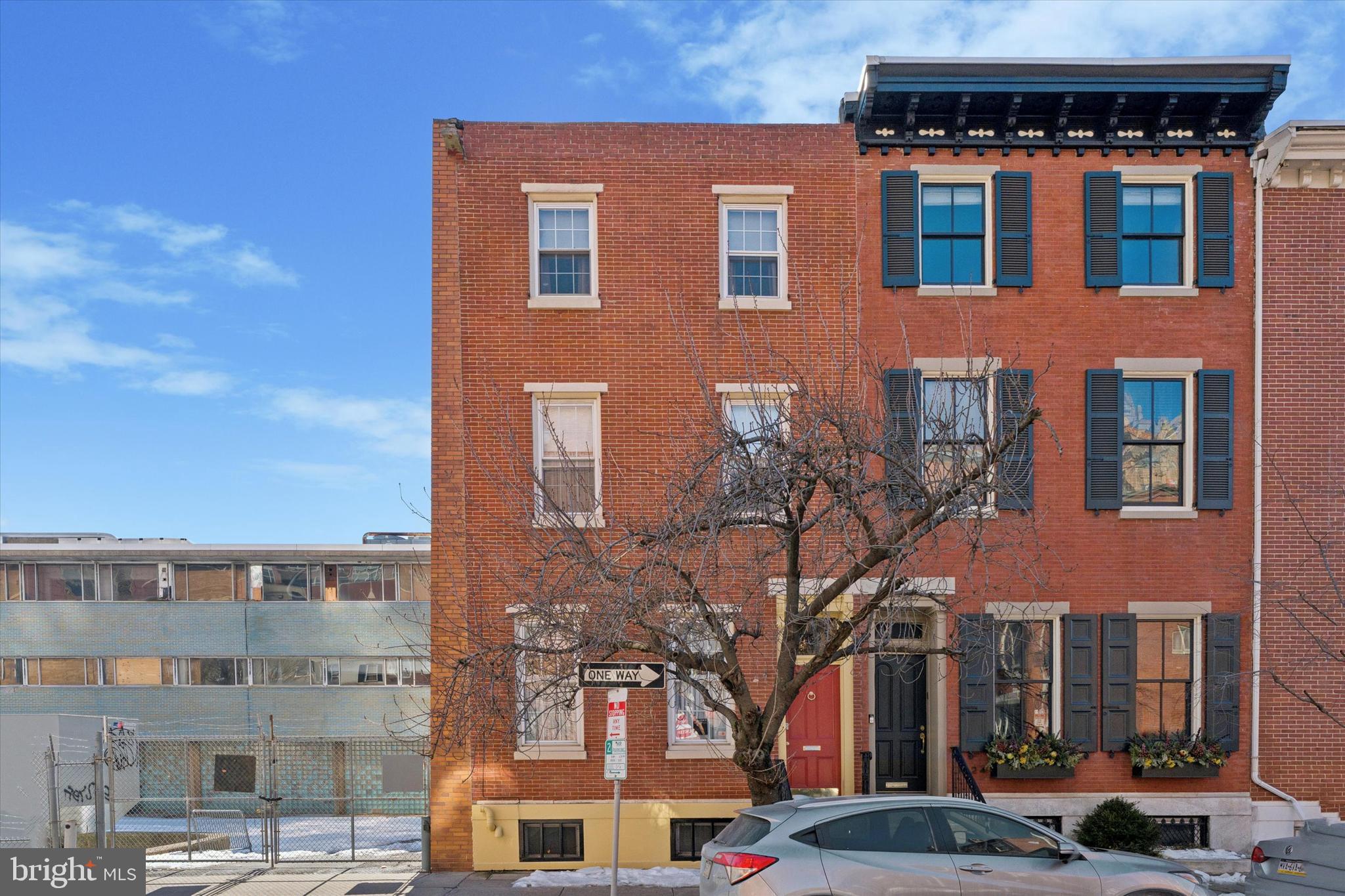 1422 LOMBARD STREET