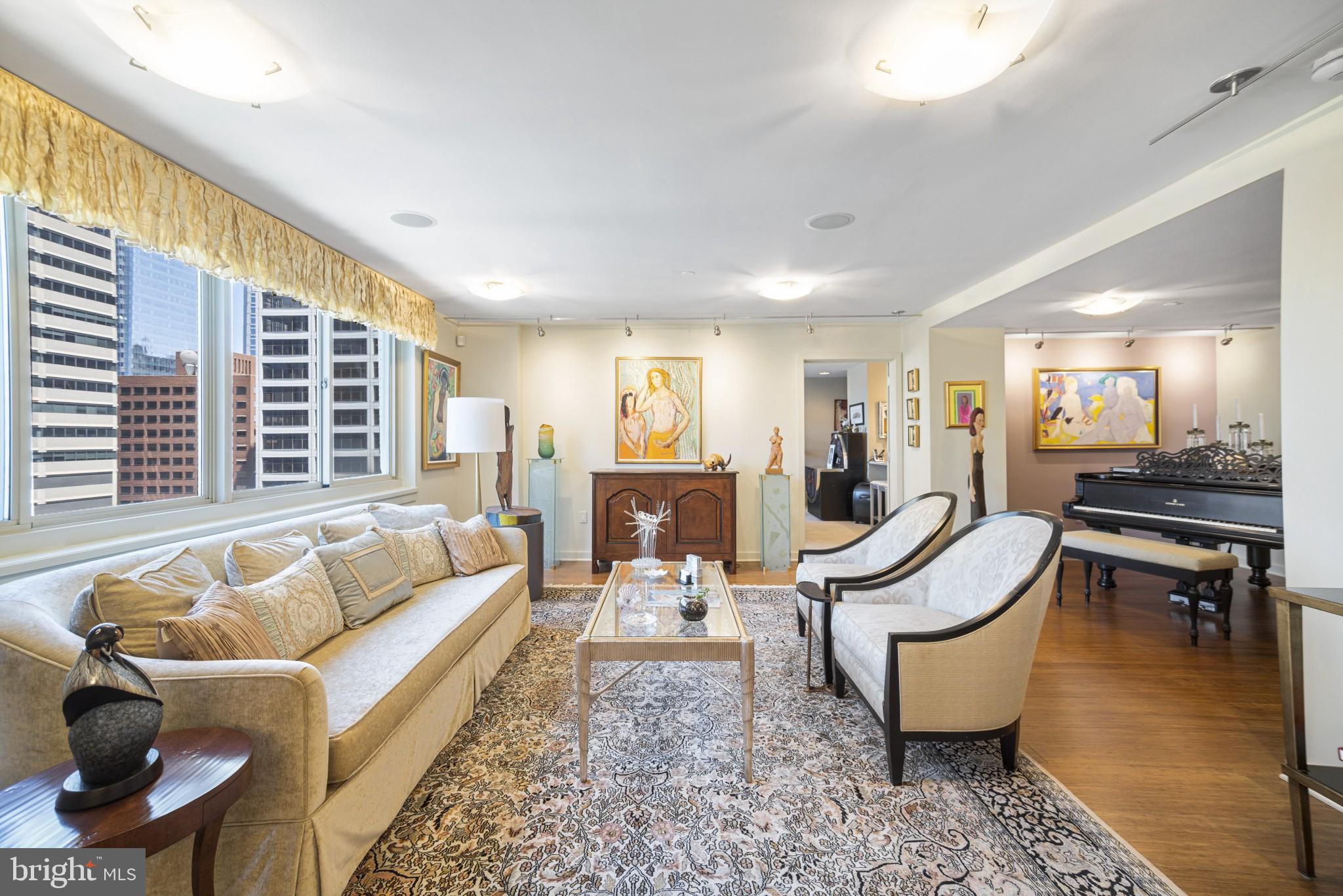 1919 CHESTNUT STREET 2901/02/24