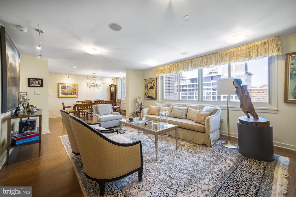 1919 CHESTNUT STREET 2901/02/24