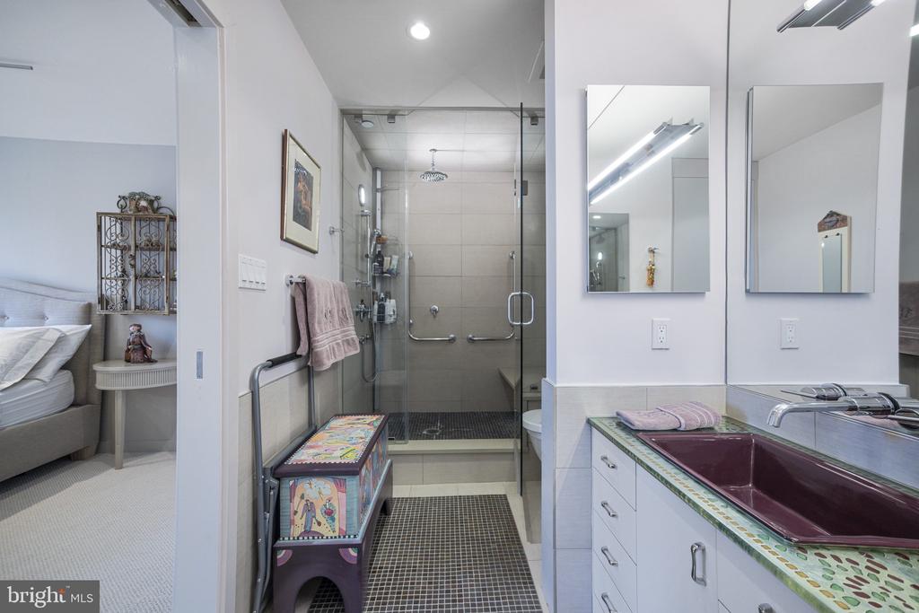 1919 CHESTNUT STREET 2901/02/24