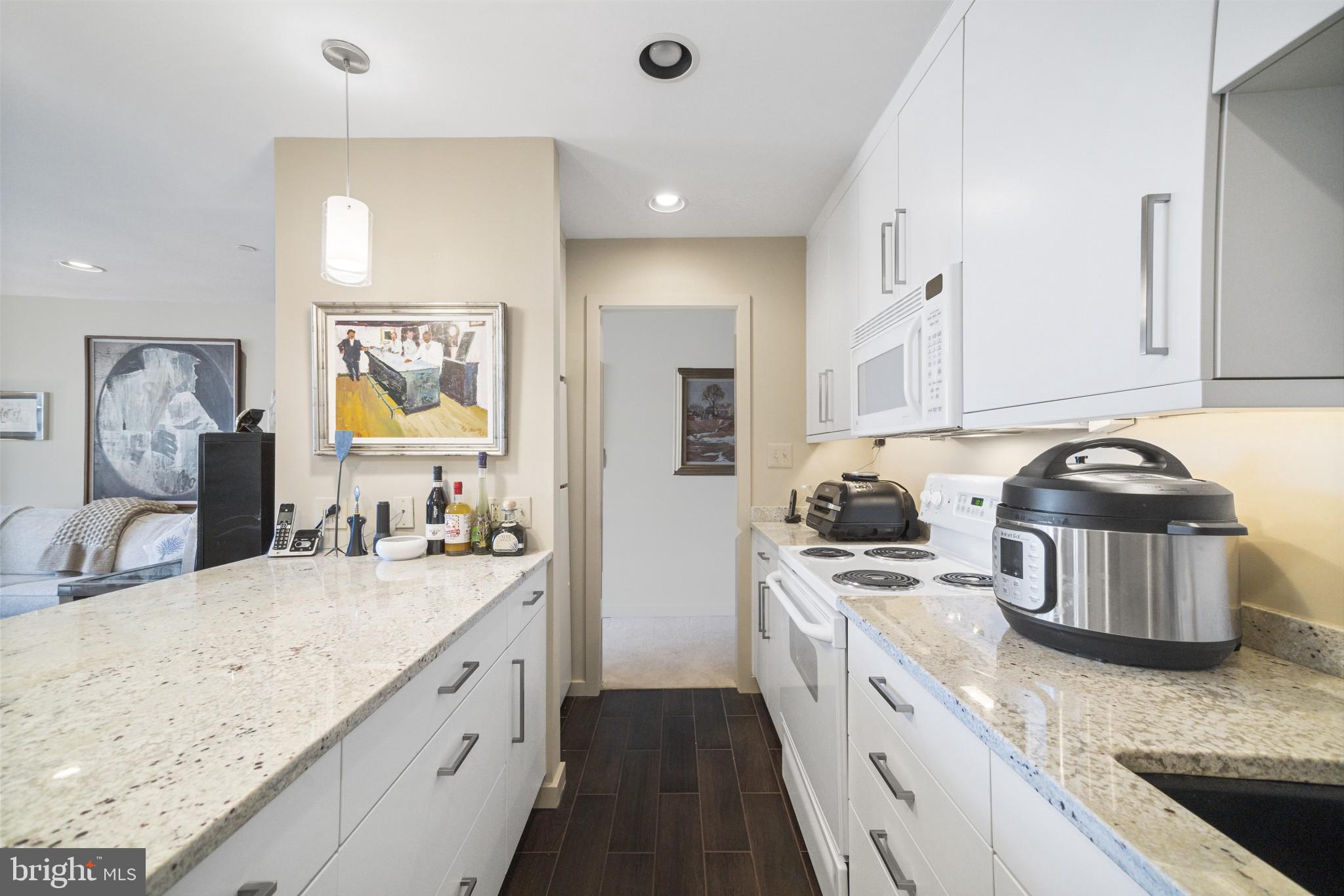 1919 CHESTNUT STREET 2901/02/24