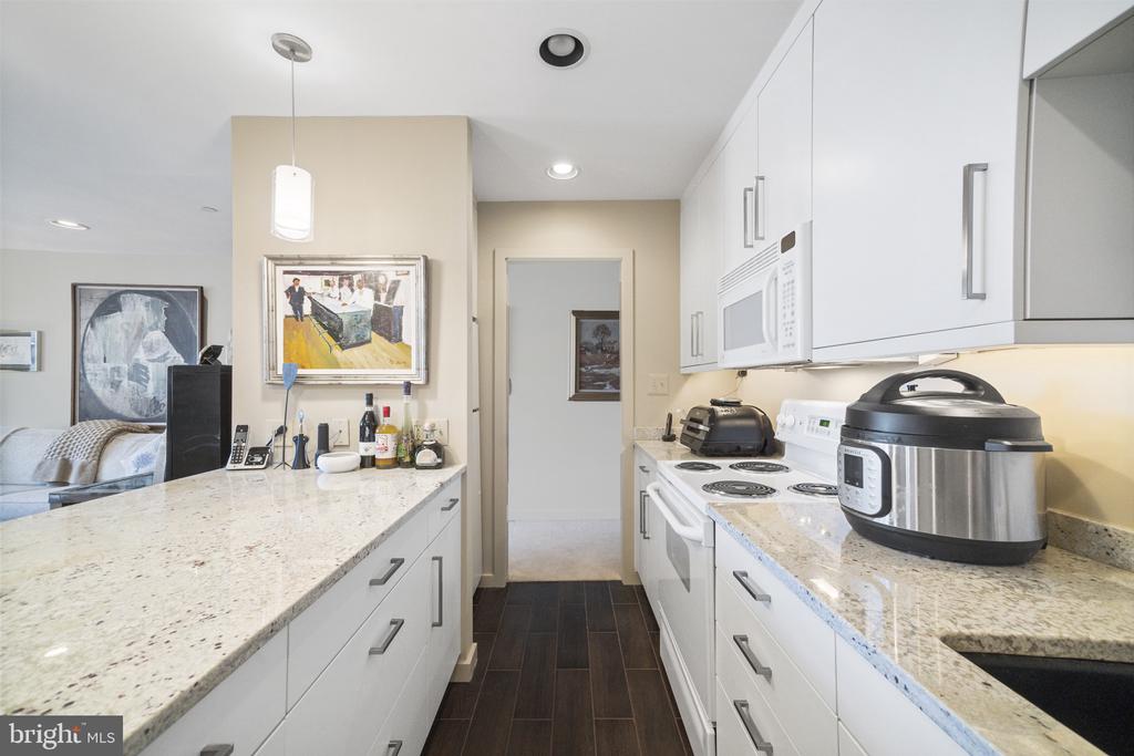 1919 CHESTNUT STREET 2901/02/24
