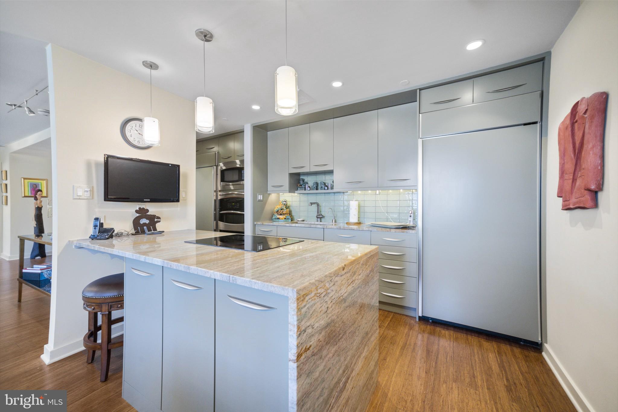 1919 CHESTNUT STREET 2901/02/24