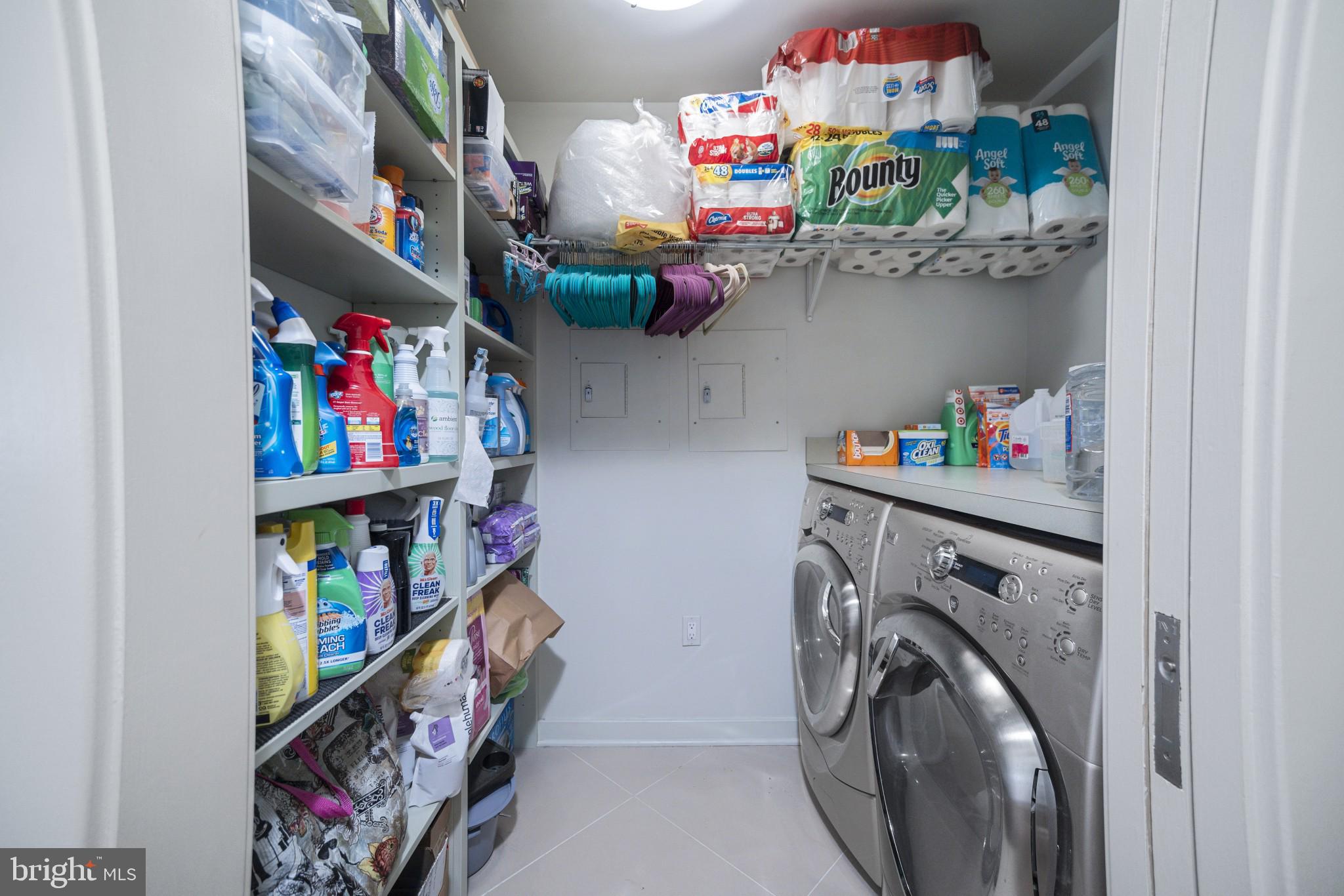 1919 CHESTNUT STREET 2901/02/24