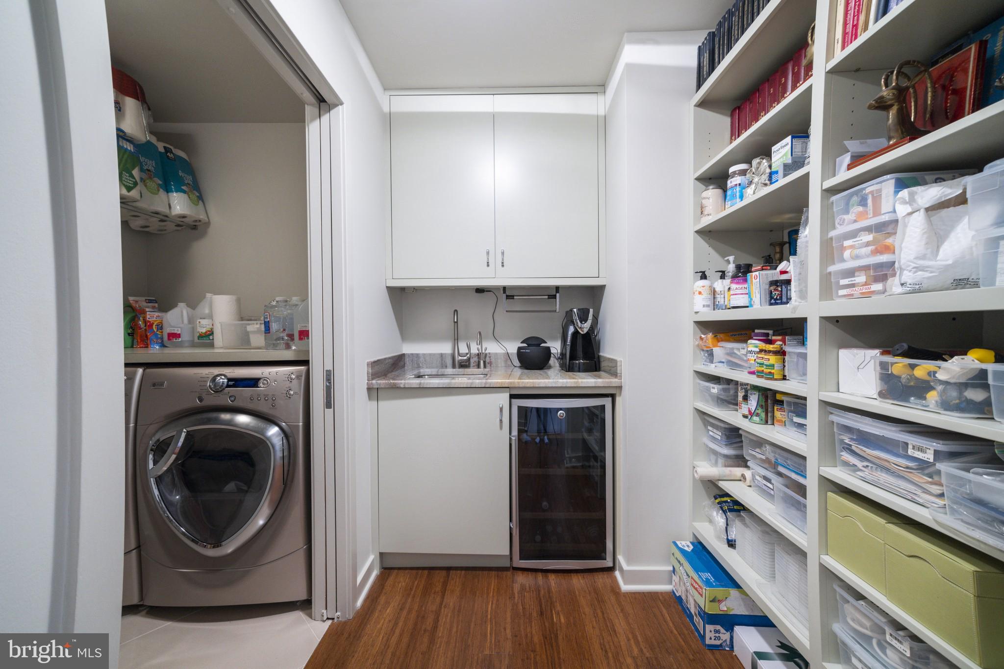 1919 CHESTNUT STREET 2901/02/24