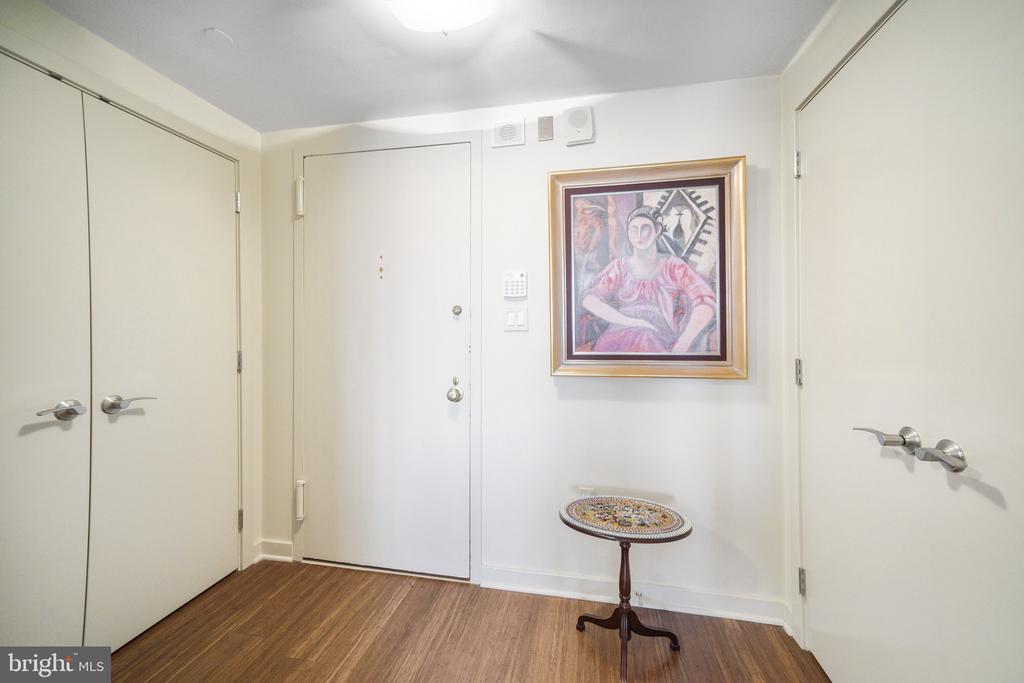 1919 CHESTNUT STREET 2901/02/24