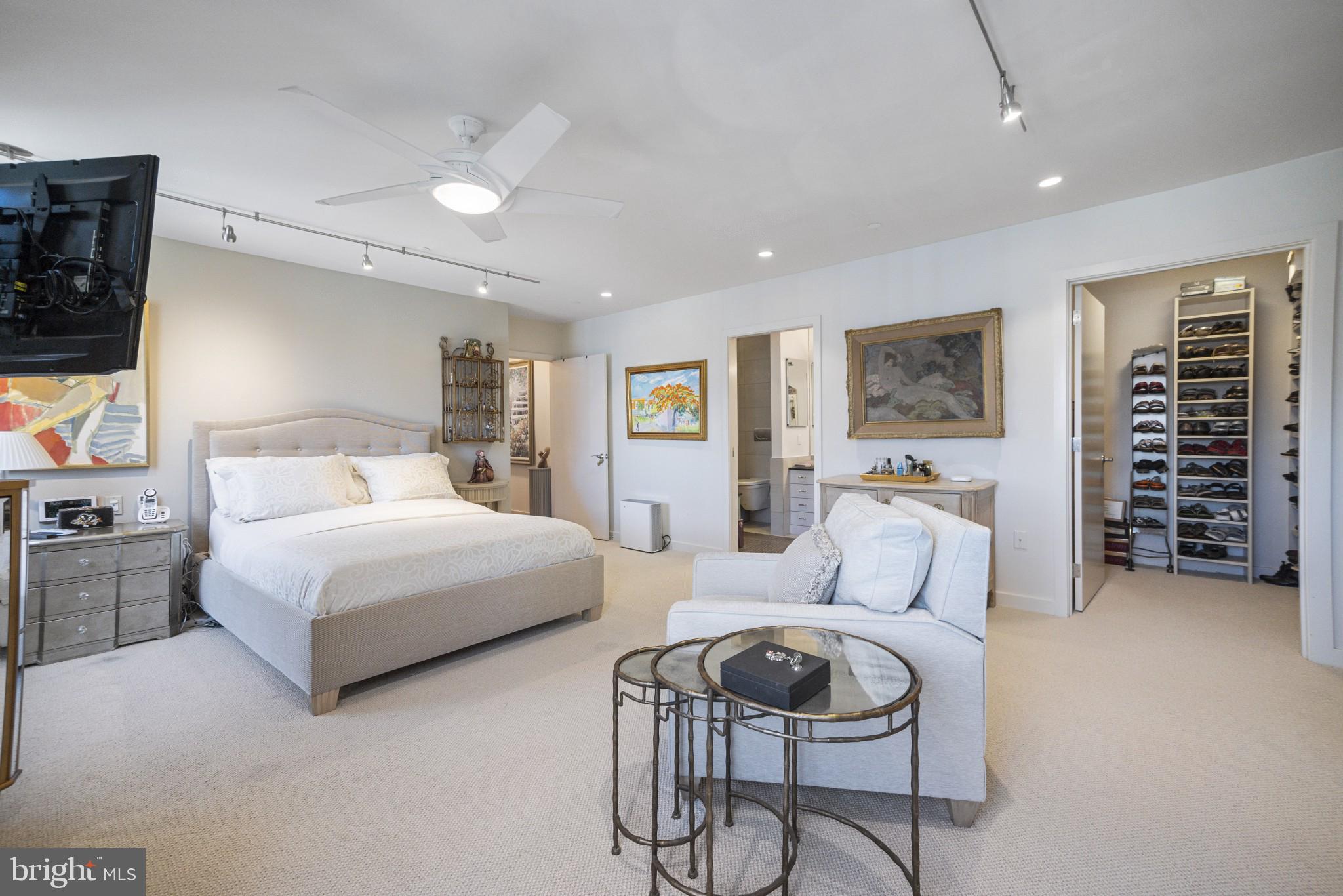 1919 CHESTNUT STREET 2901/02/24