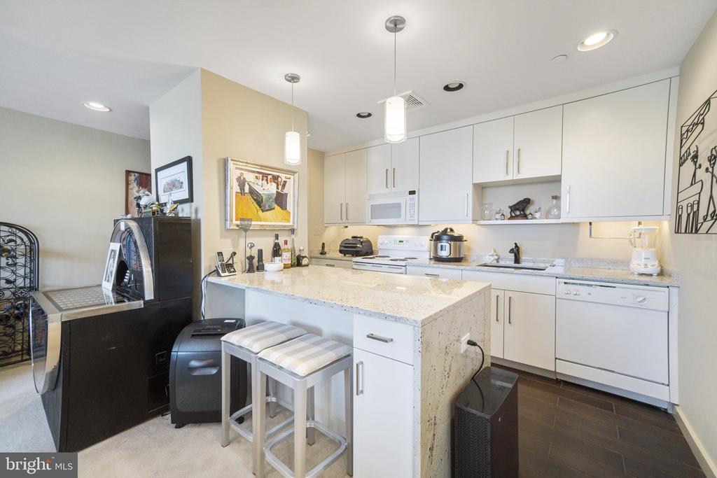 1919 CHESTNUT STREET 2901/02/24