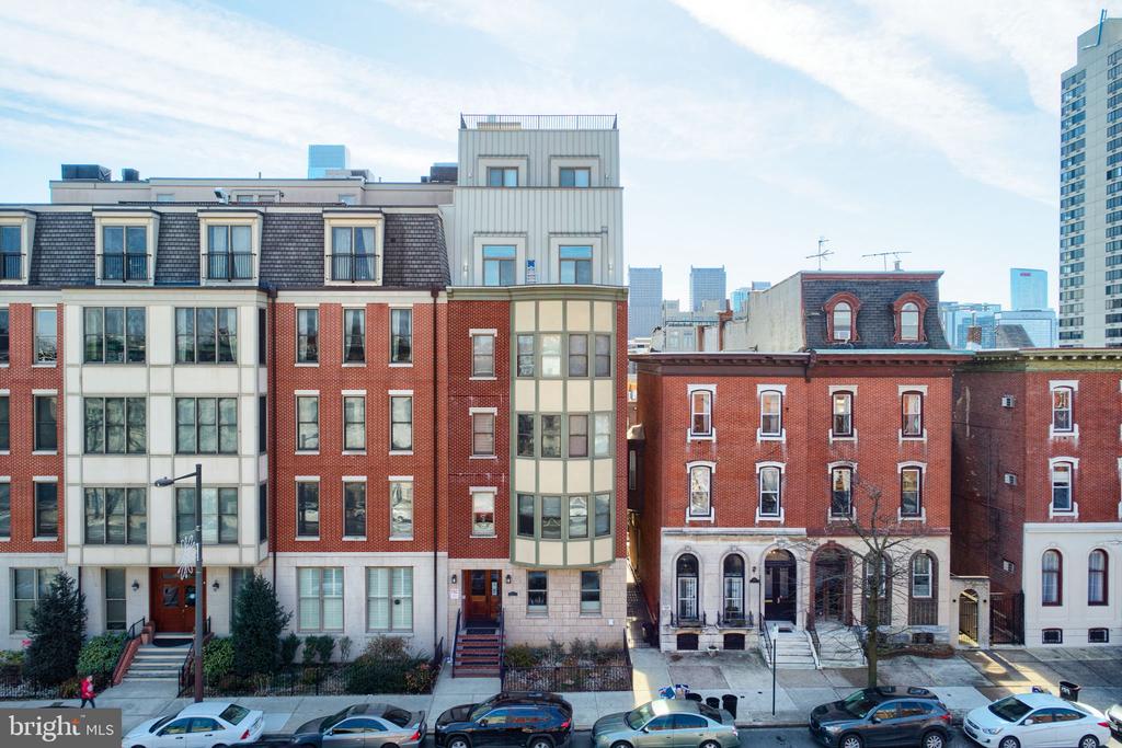 1910 SPRING GARDEN STREET Unit: 2
