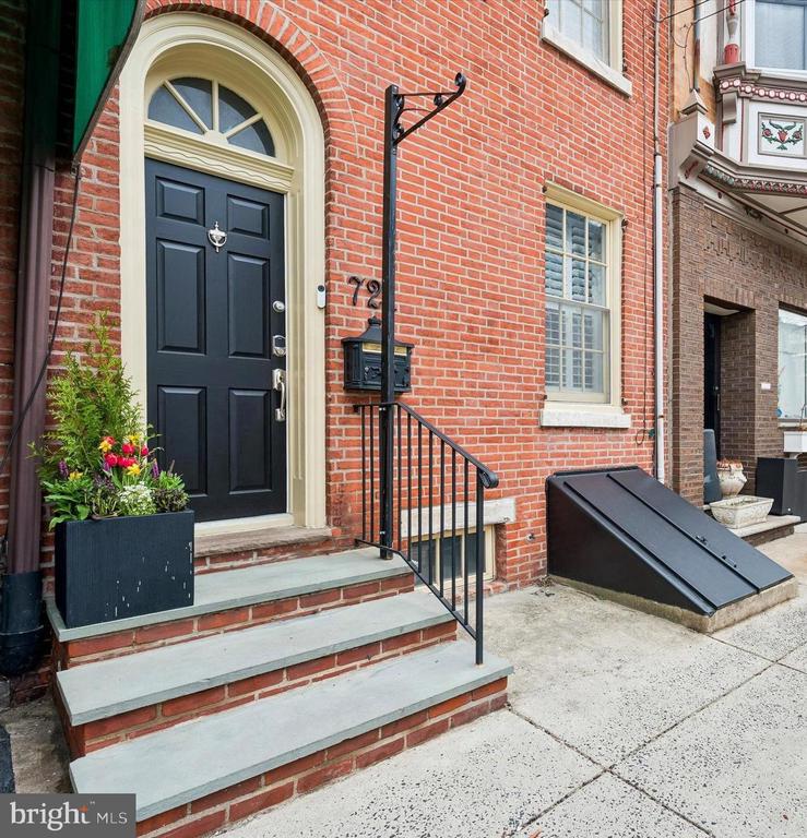721 S 3RD STREET
