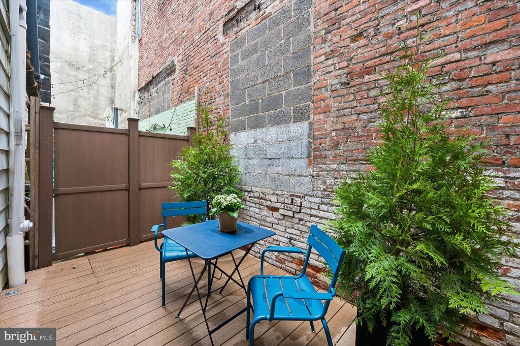 721 S 3RD STREET