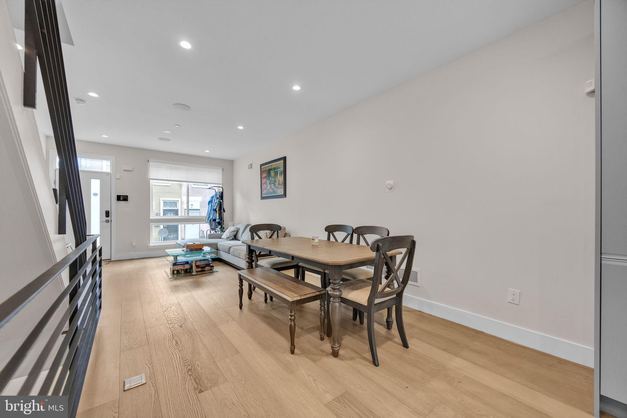 1752 N BAILEY STREET