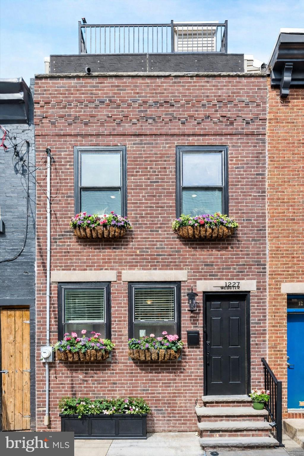 1227 WEBSTER STREET