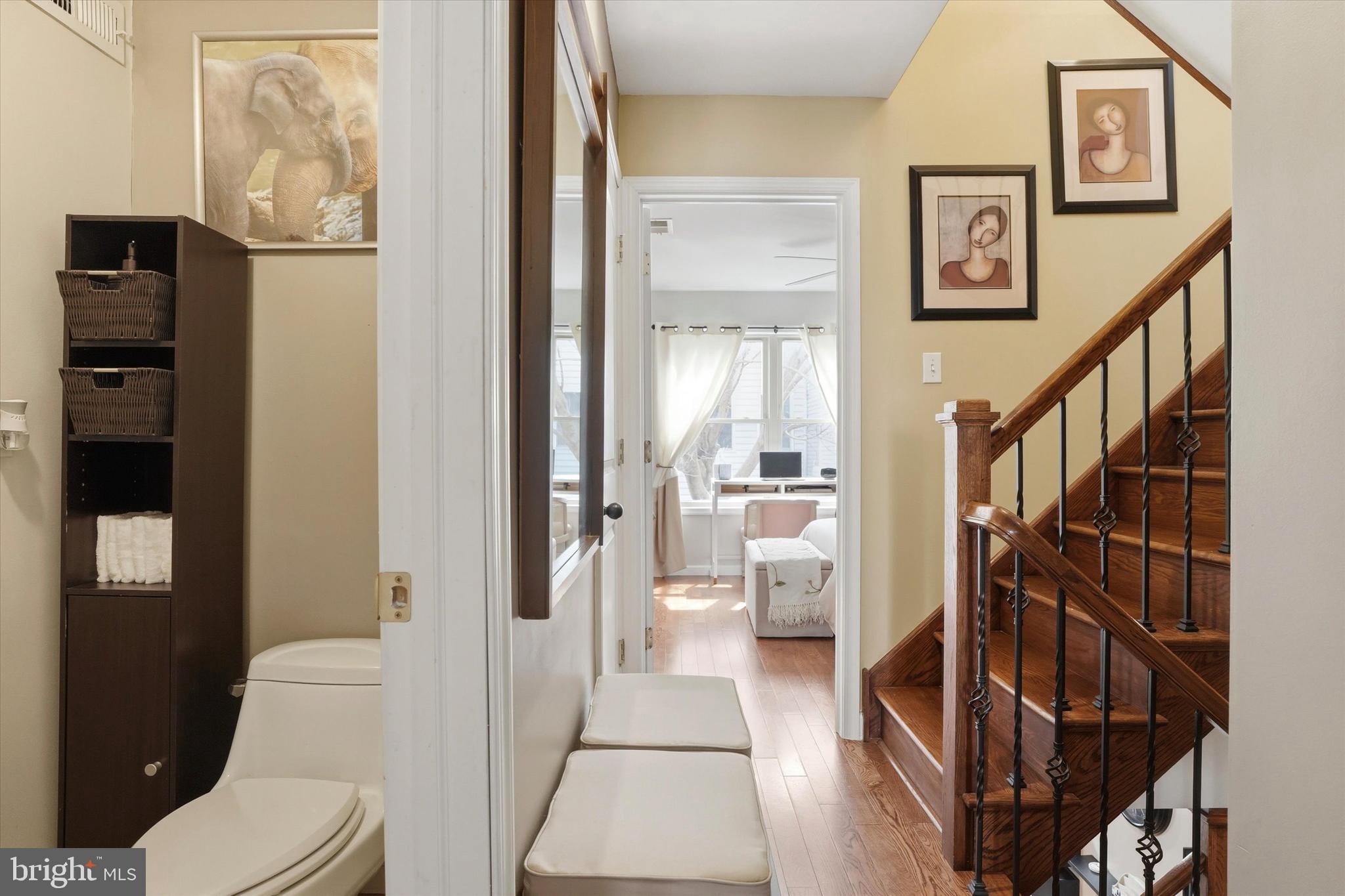 2114 MONTROSE STREET