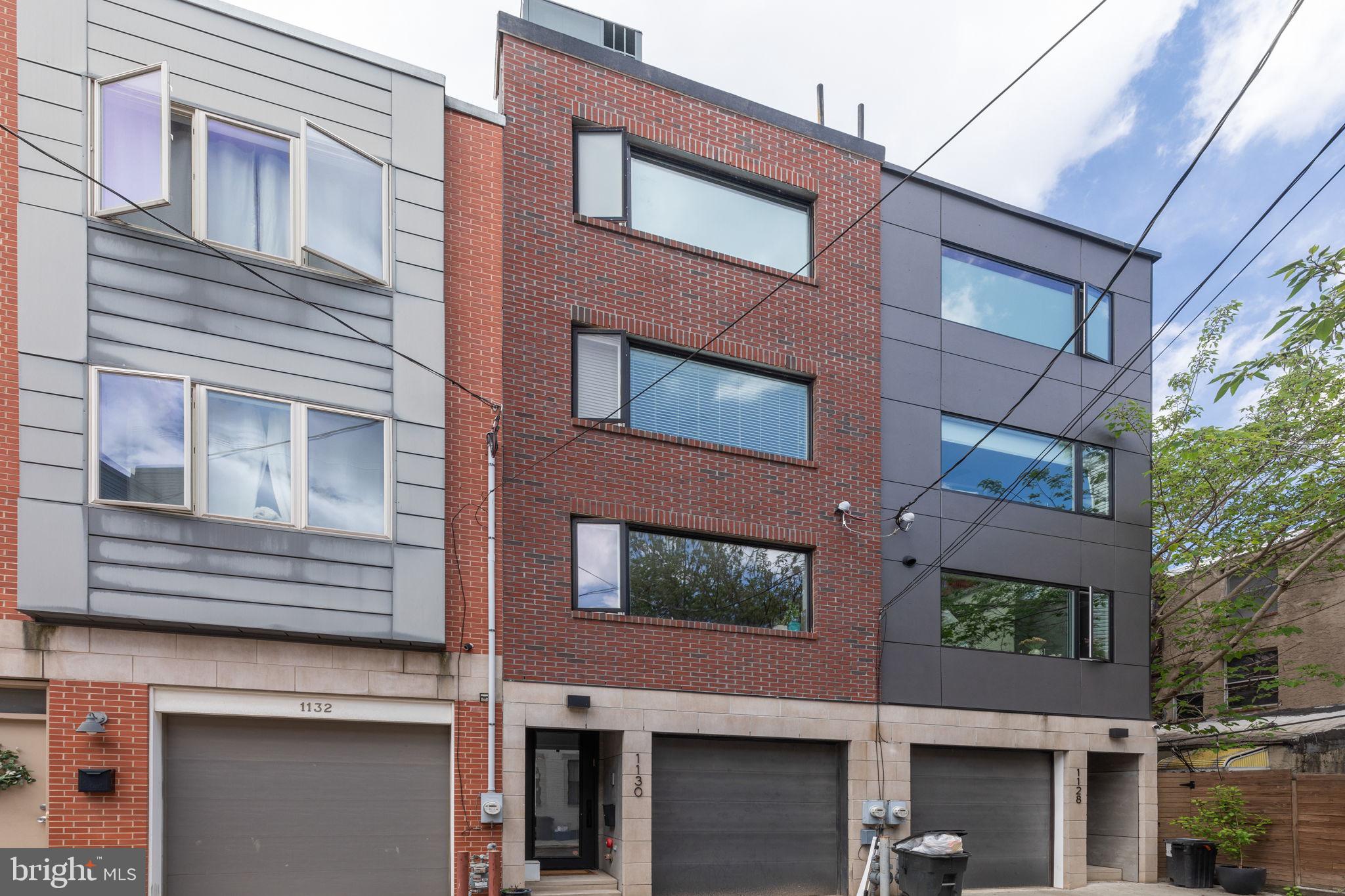 1130 S SYDENHAM STREET