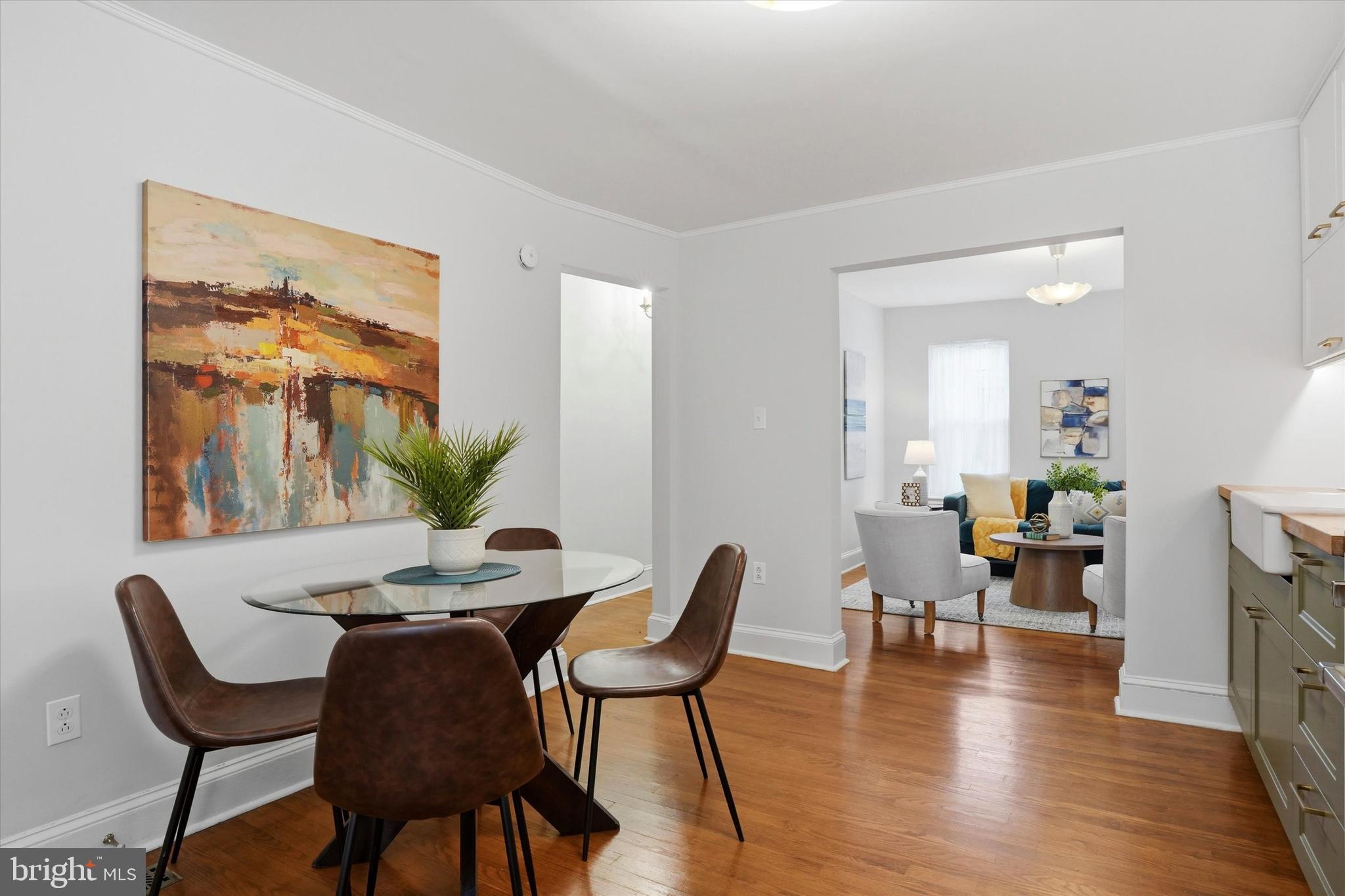 752 S HARSHAW STREET