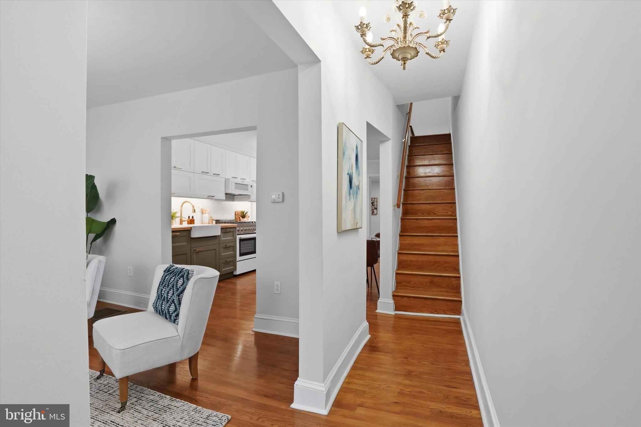 752 S HARSHAW STREET