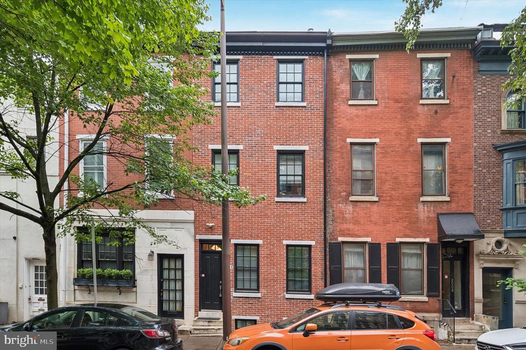 2006 PINE STREET 1