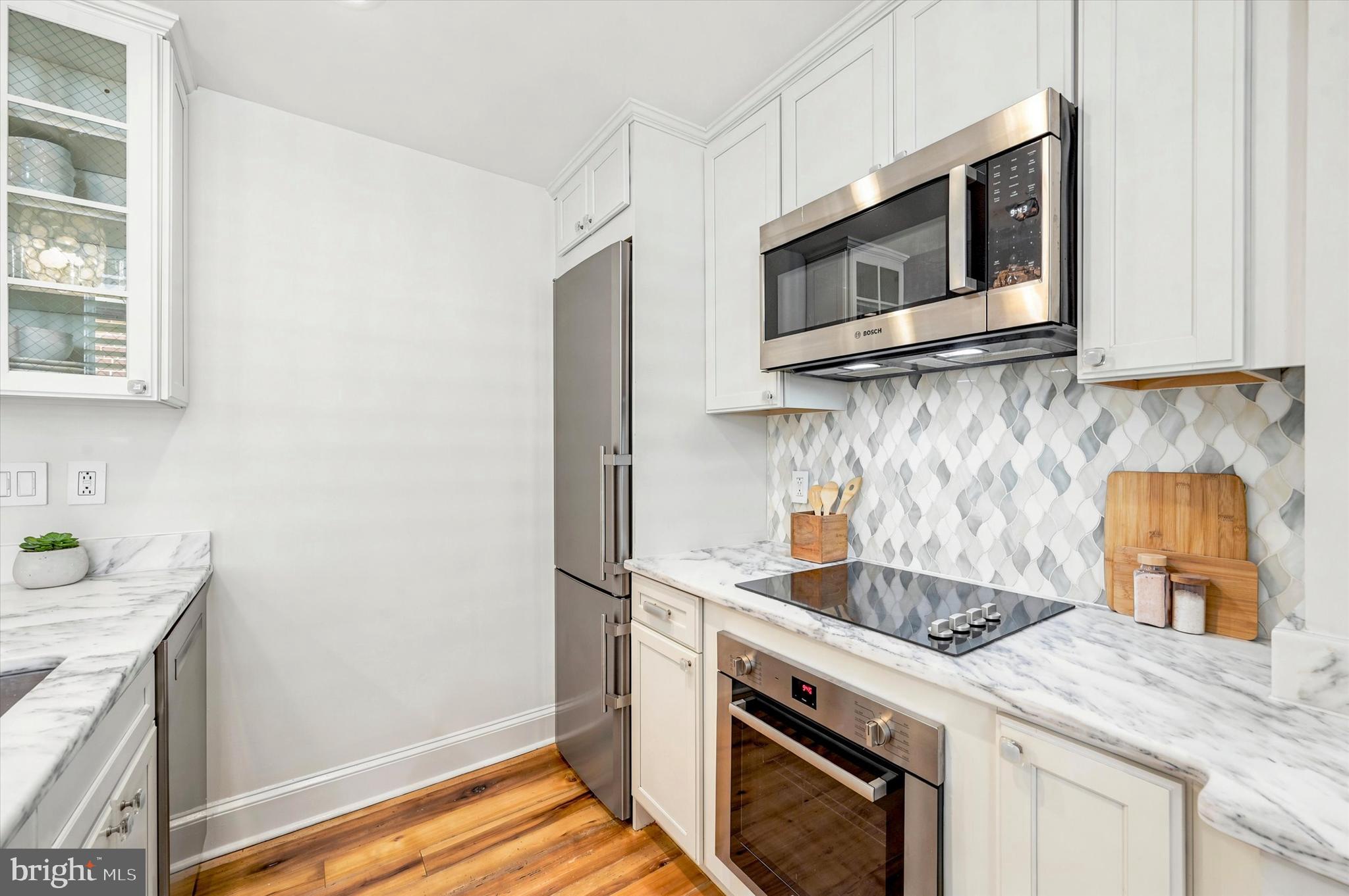 328 SPRUCE STREET 5