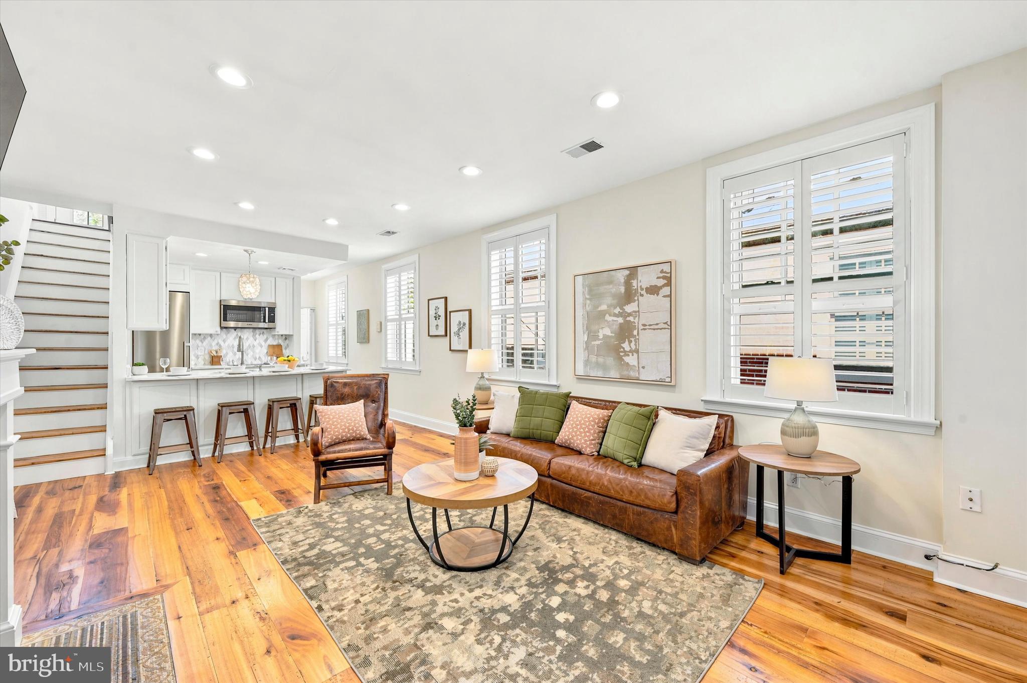 328 SPRUCE STREET 5