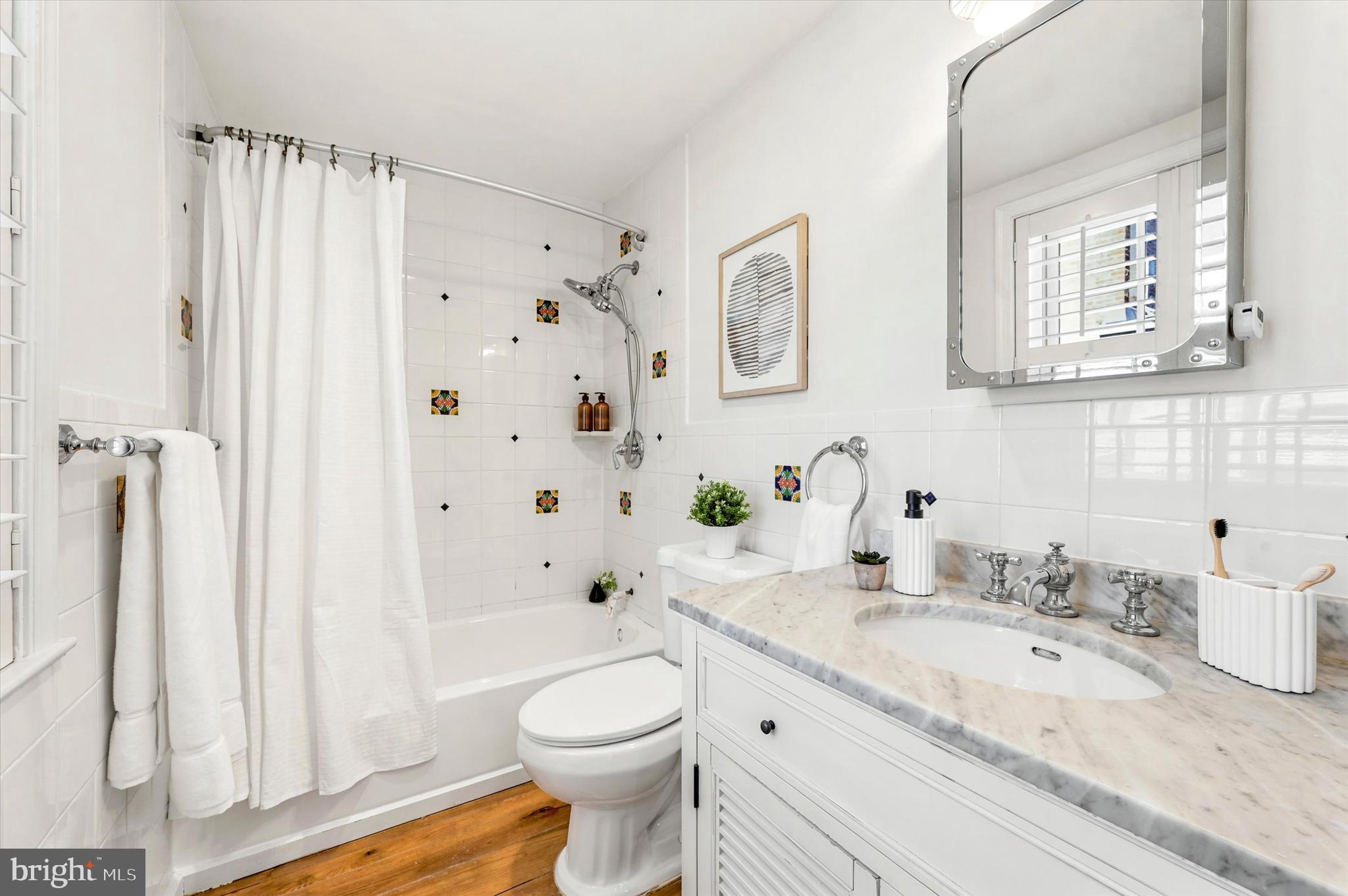 328 SPRUCE STREET 5