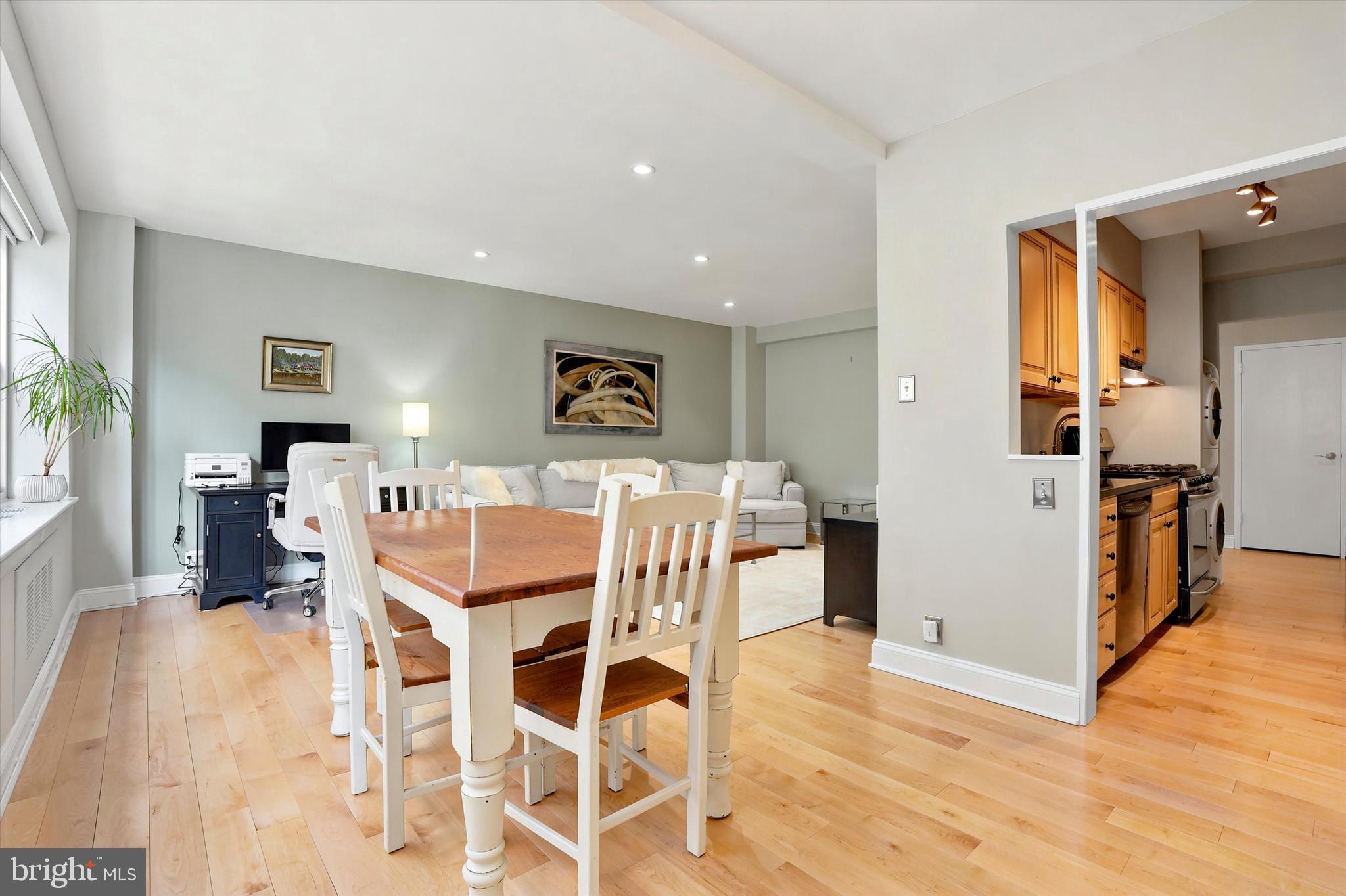 220 W RITTENHOUSE SQUARE 5D