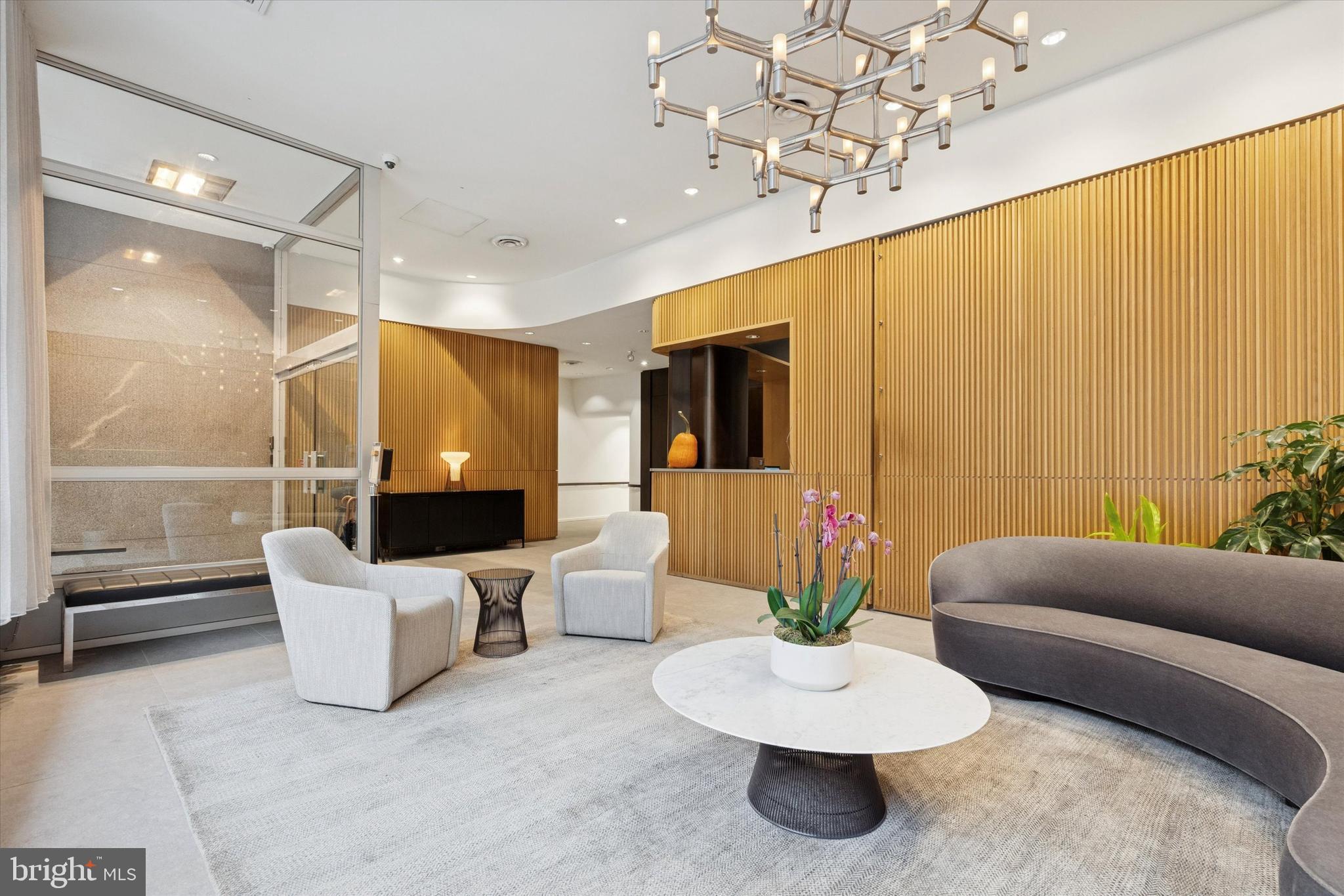 220 W RITTENHOUSE SQUARE 5D