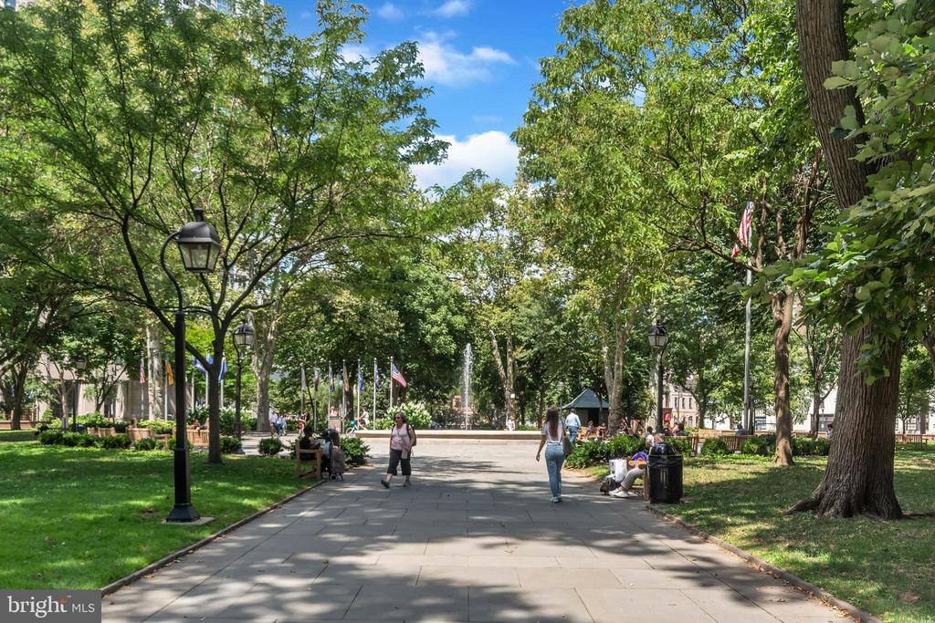 604 S WASHINGTON SQUARE Unit: 1209