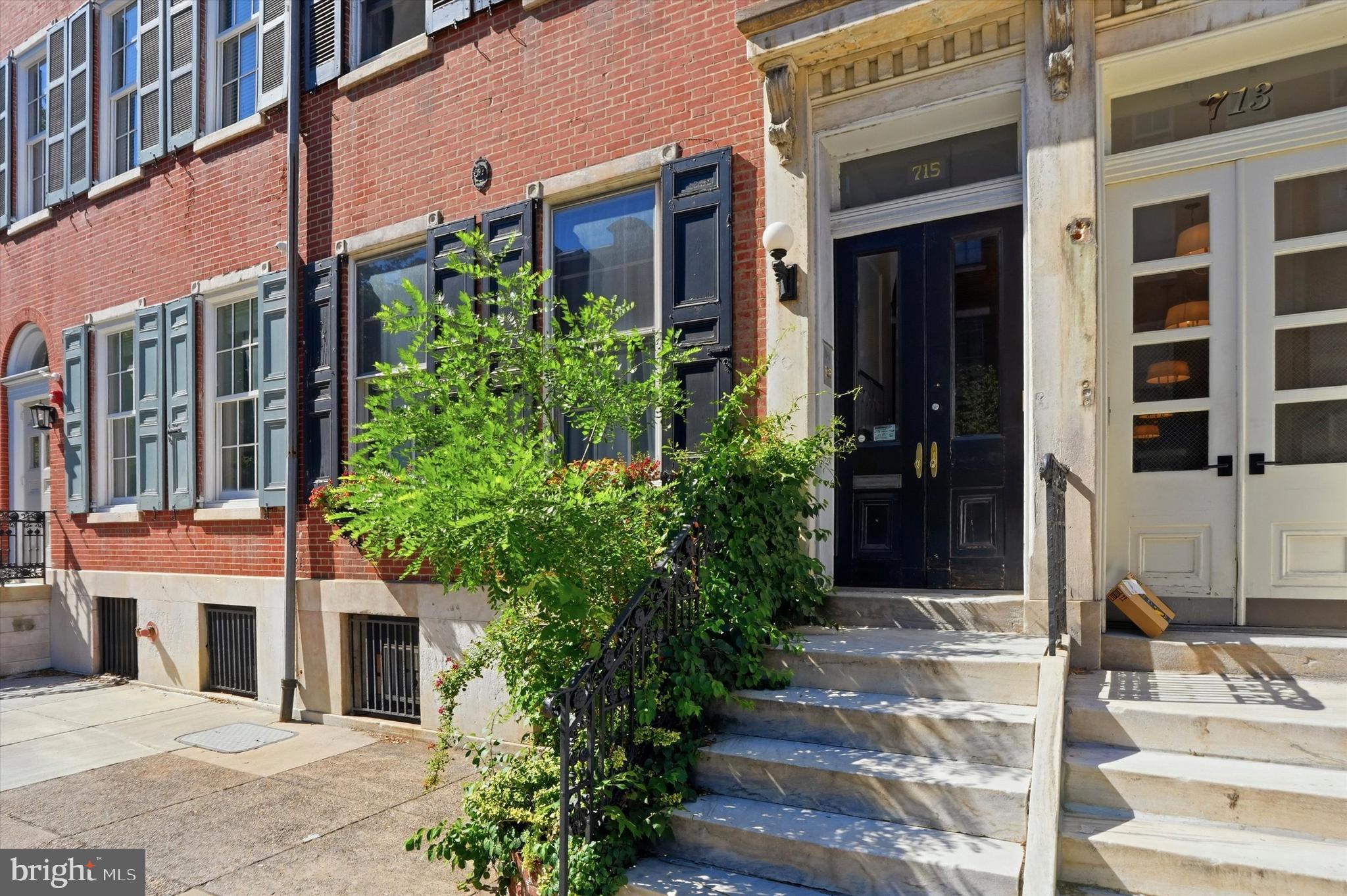 715 PINE STREET 2