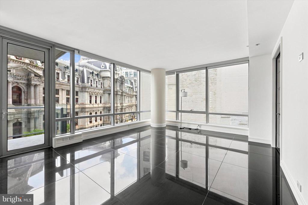 1414 S PENN SQUARE Unit: 6B