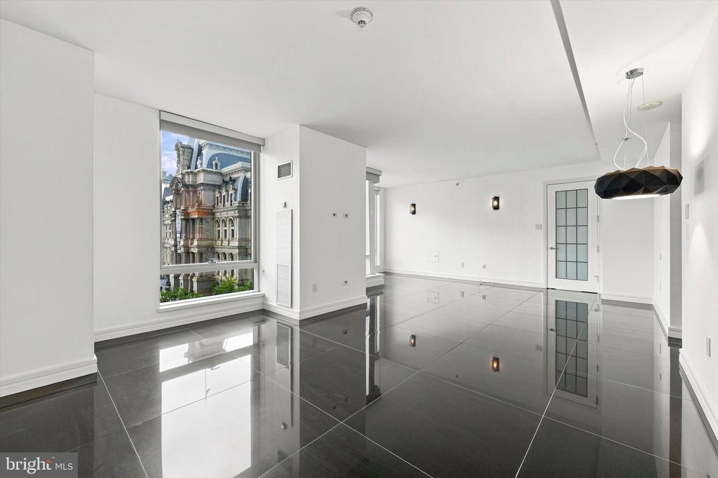 1414 S PENN SQUARE Unit: 6B