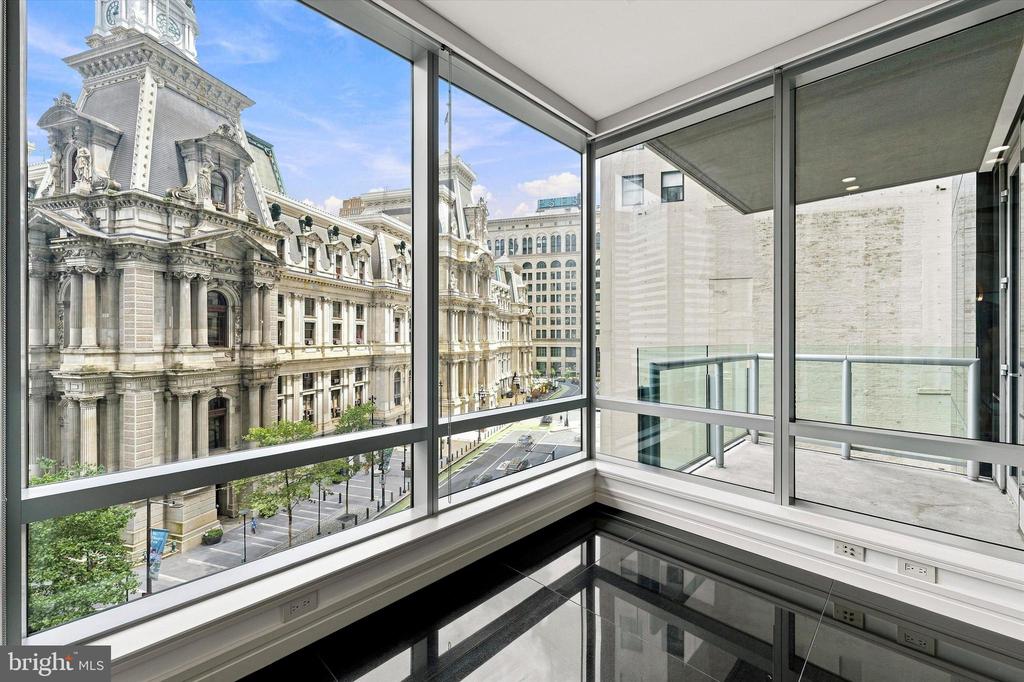1414 S PENN SQUARE Unit: 6B
