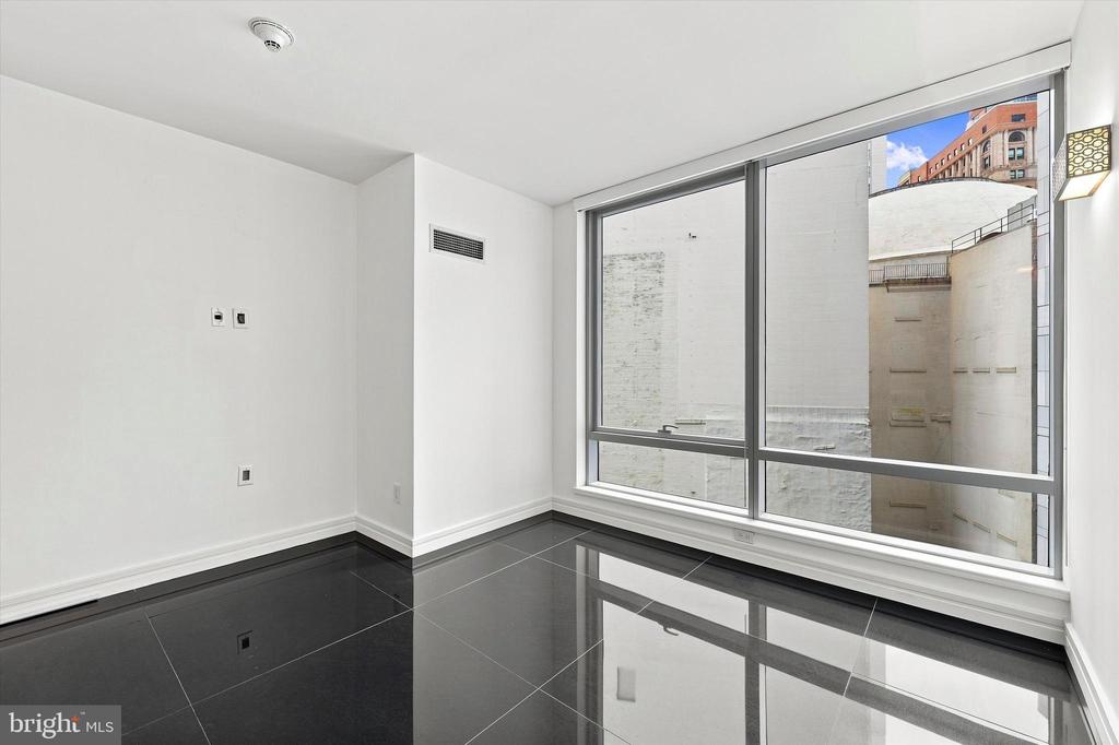 1414 S PENN SQUARE Unit: 6B