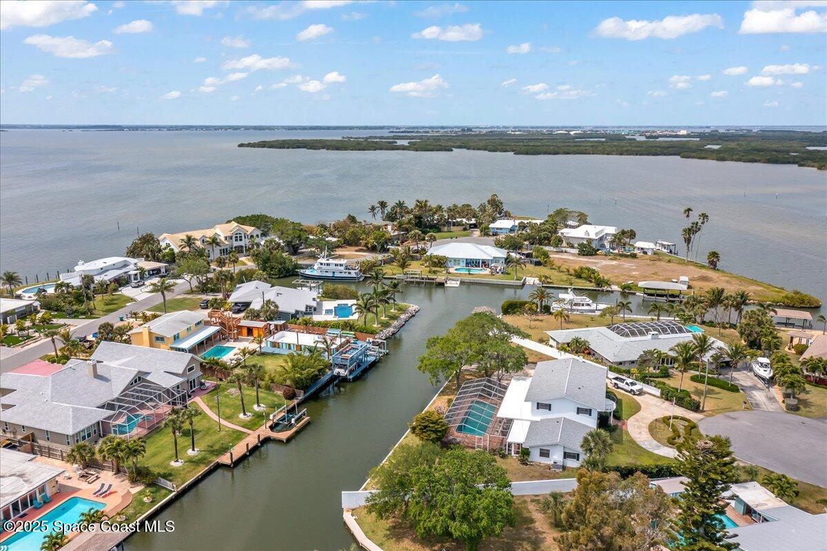 1790 Bay Shore Drive