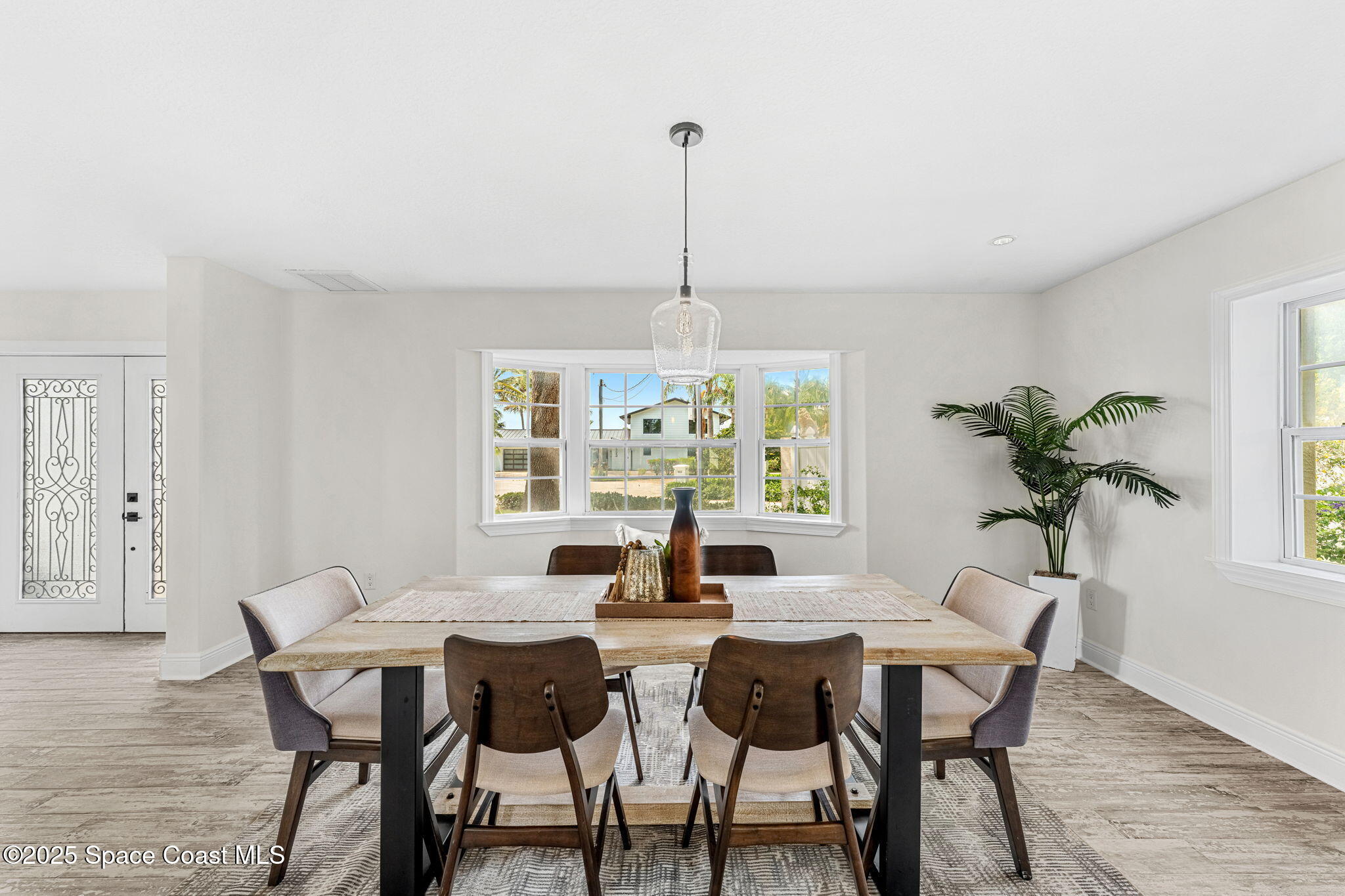 520 Bahama Drive