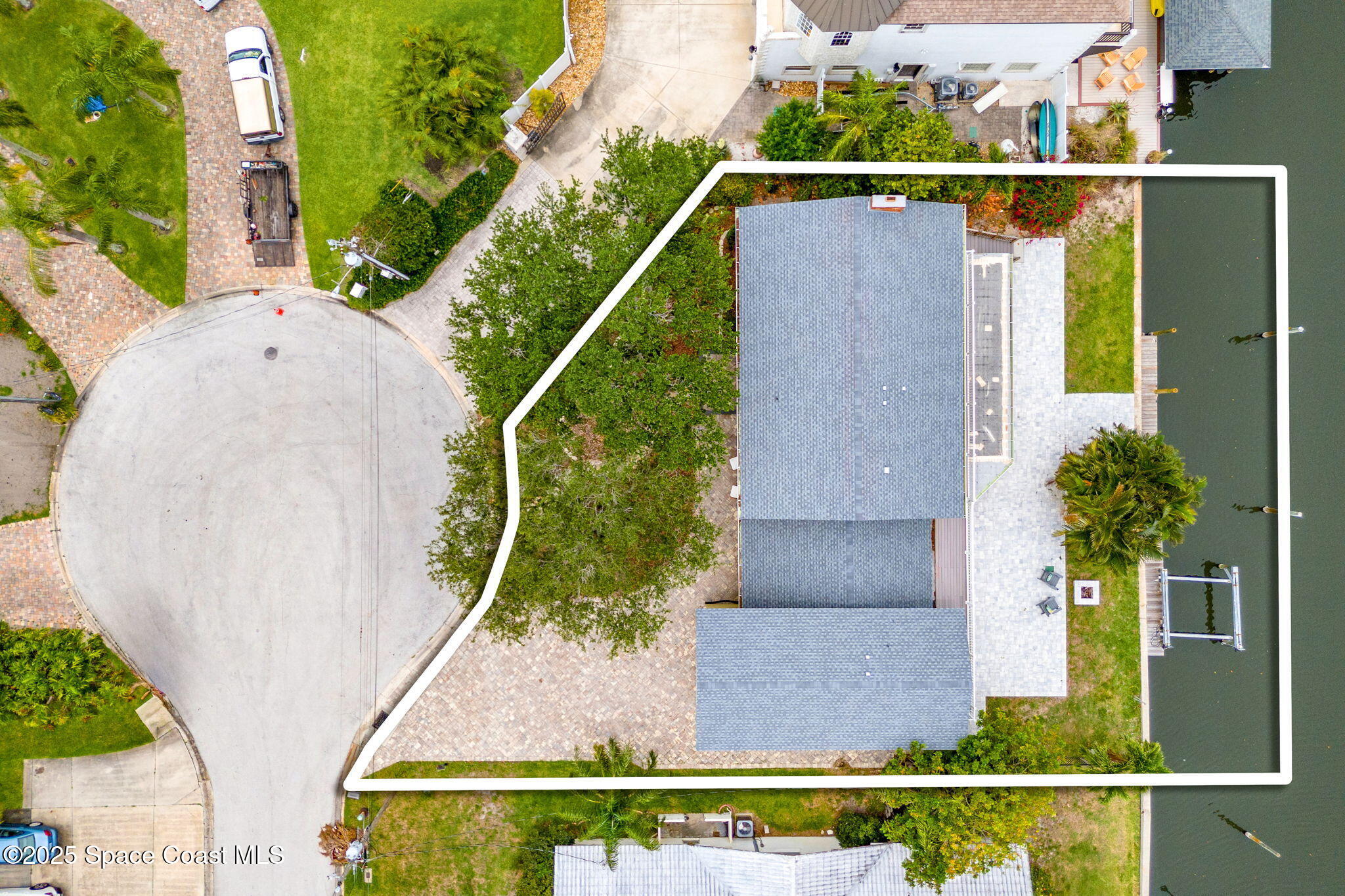 520 Bahama Drive