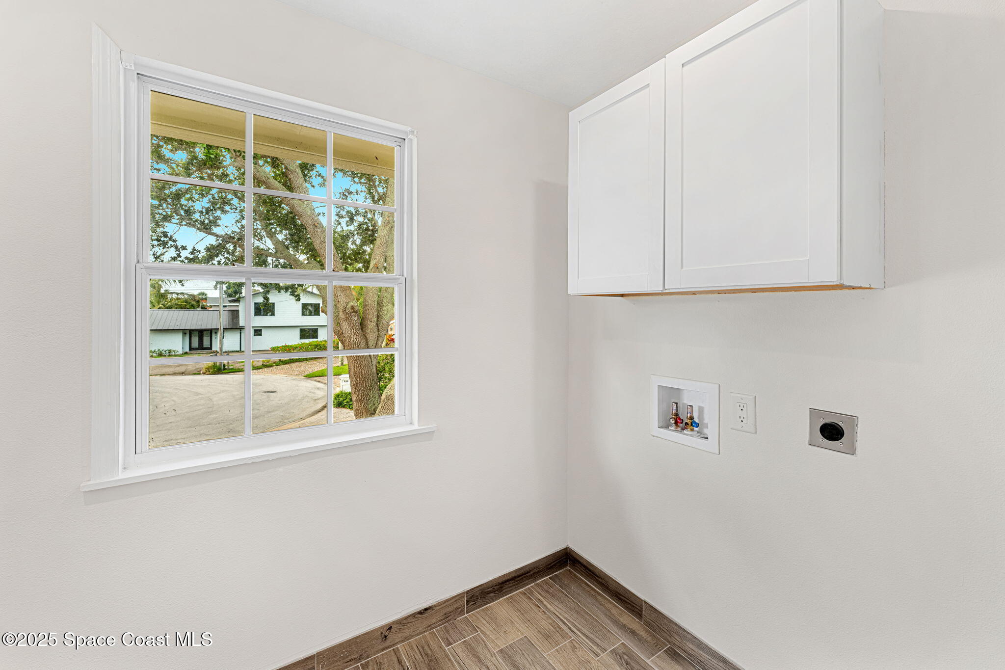 520 Bahama Drive