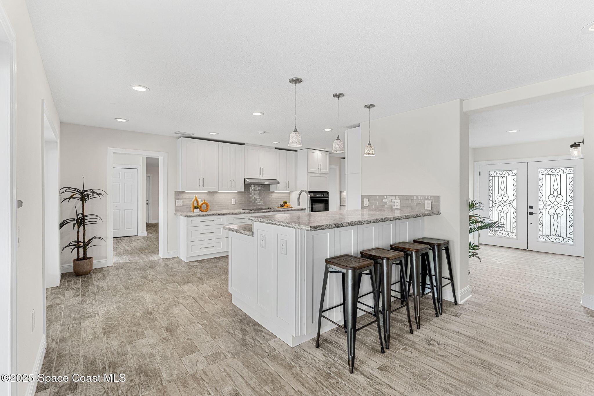 520 Bahama Drive