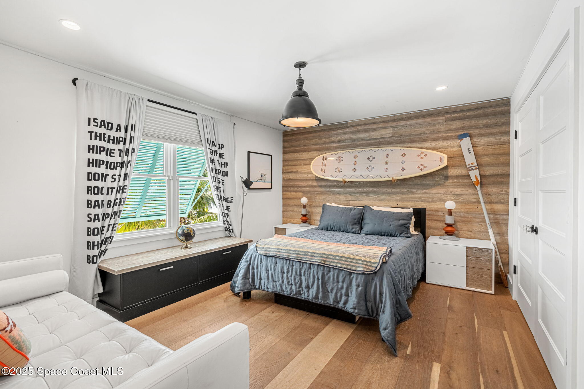 2600 N Riverside Drive