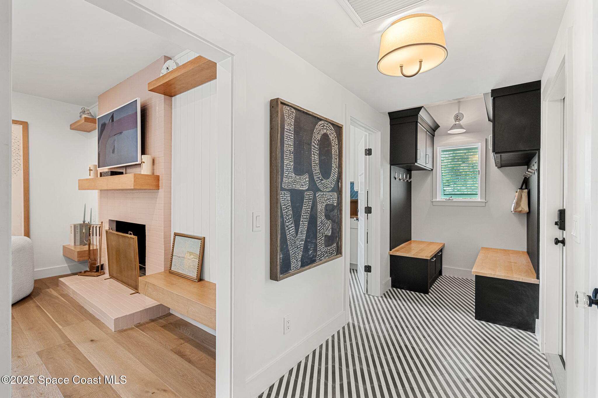 2600 N Riverside Drive