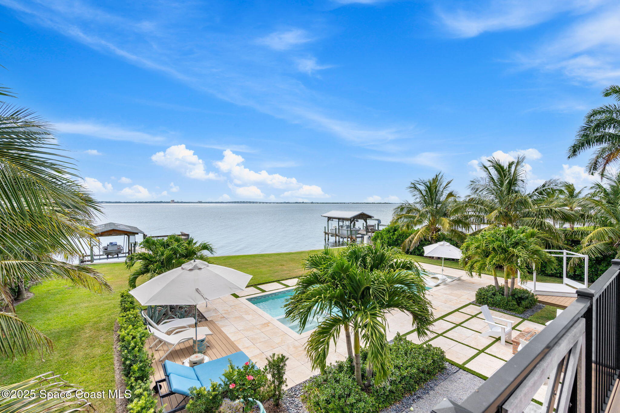 2600 N Riverside Drive