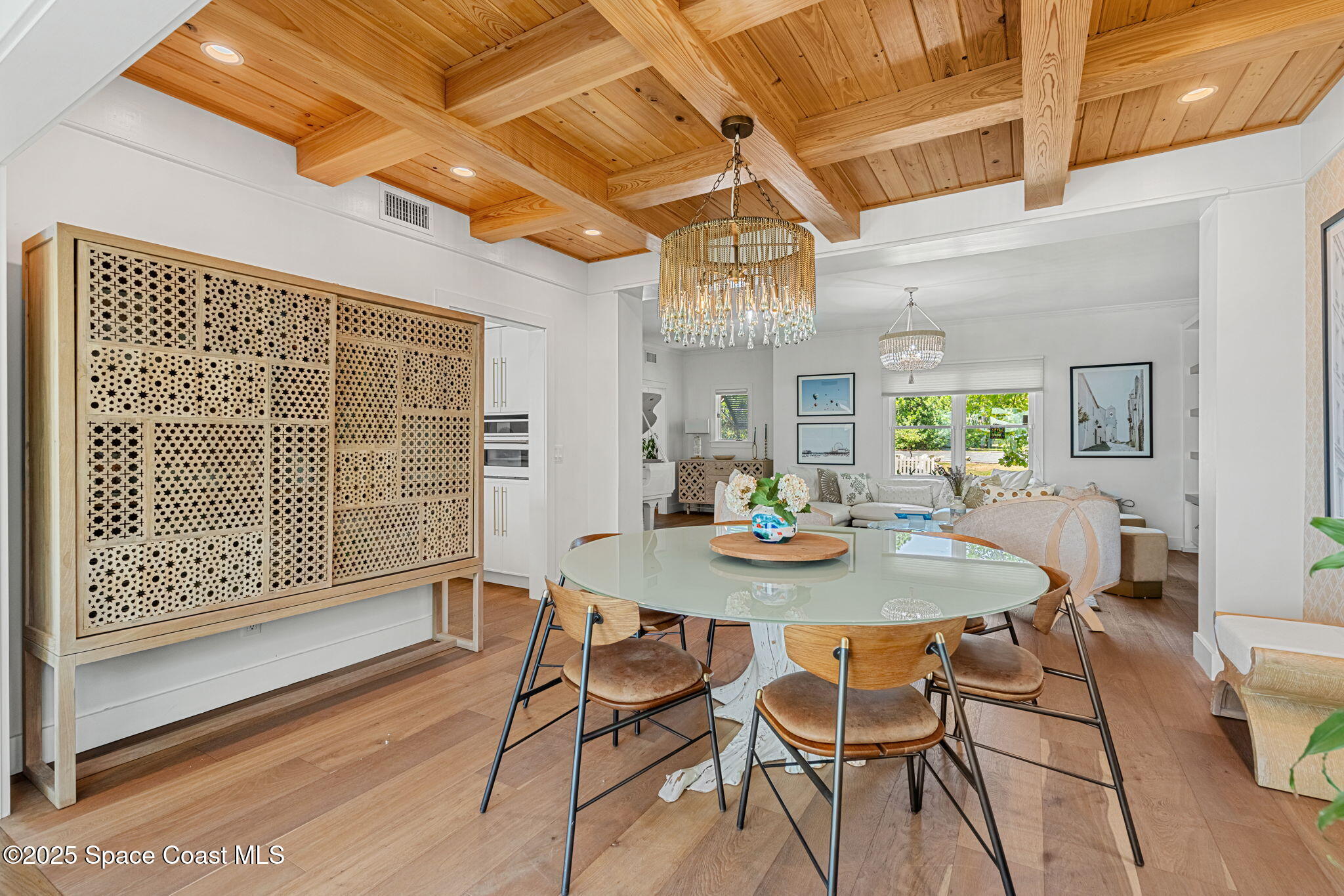 2600 N Riverside Drive