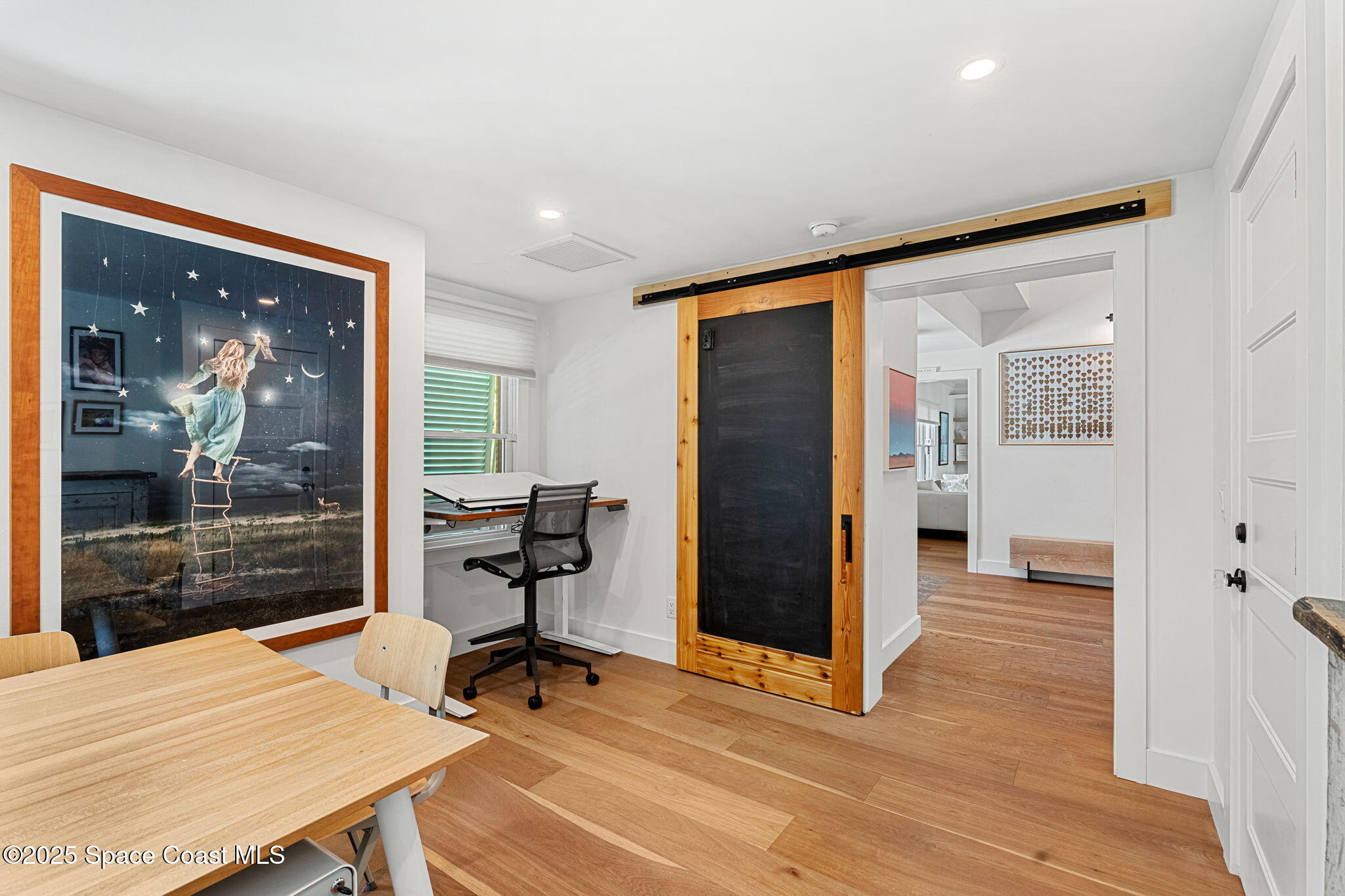 2600 N Riverside Drive