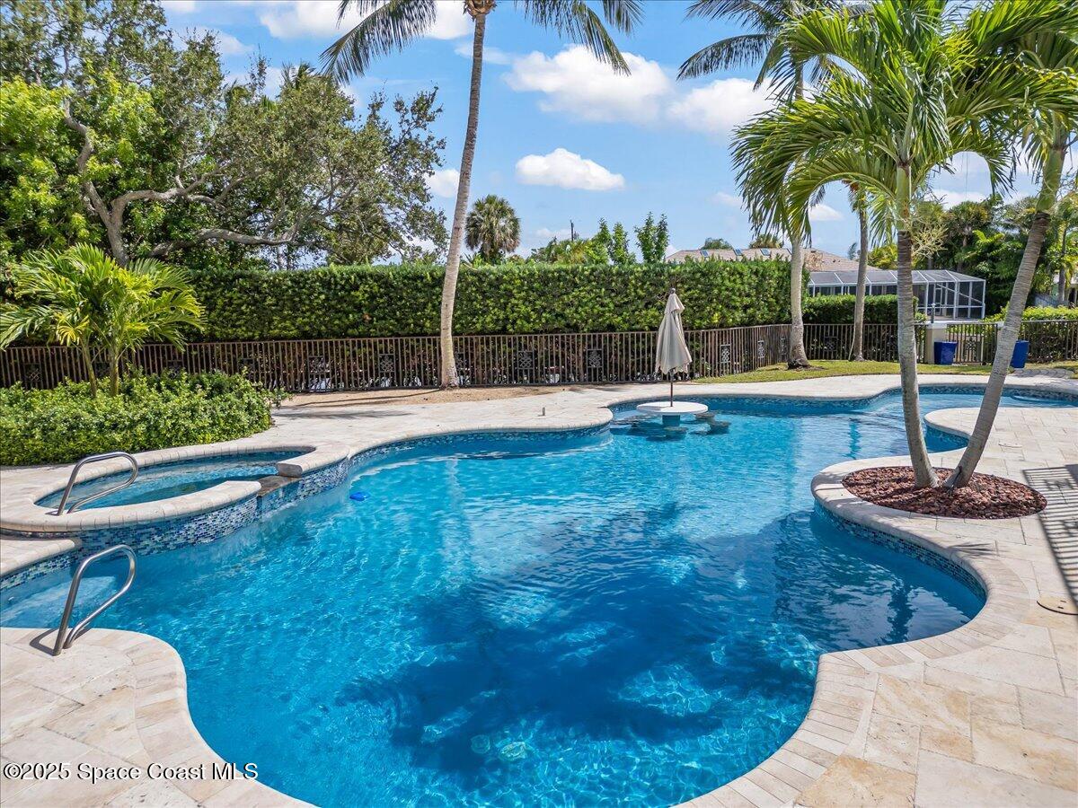 154 Lansing Island Drive